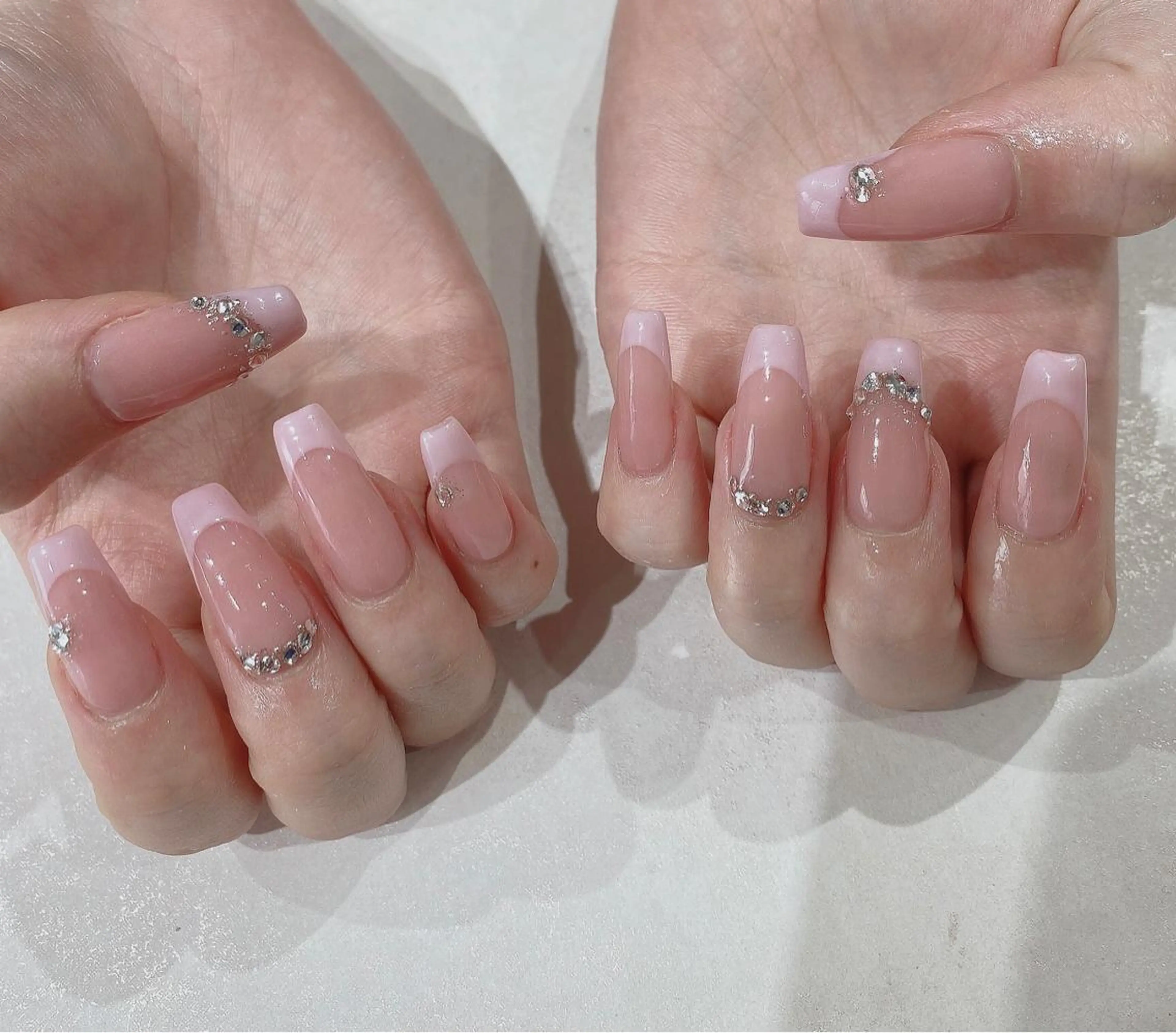 ミディアム ハンドネイル JNA認定講師🌸 RIEのネイルデザイン