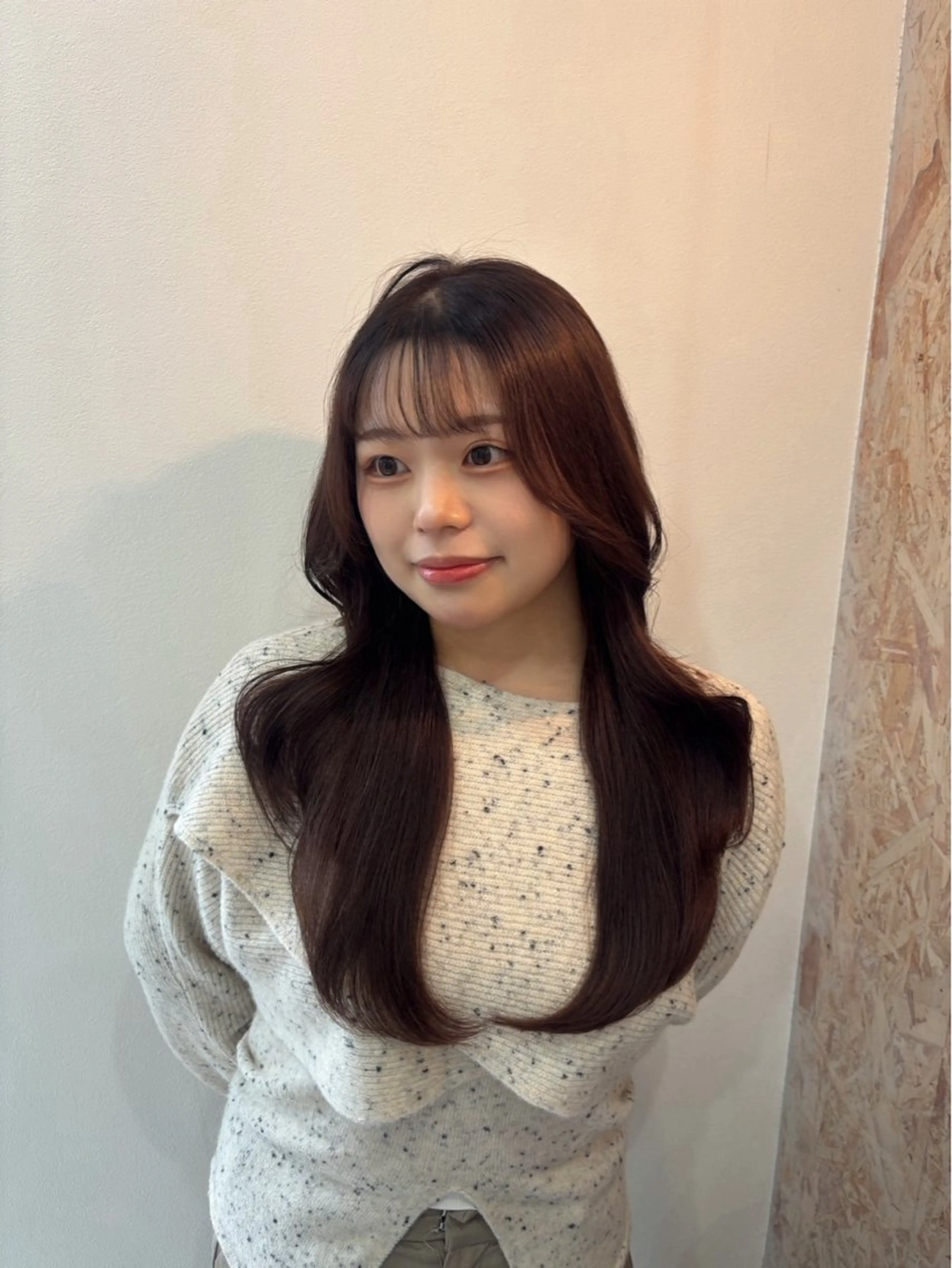 ロング カット ヘアカラー トリートメント 韓国style Mifūのヘアスタイル