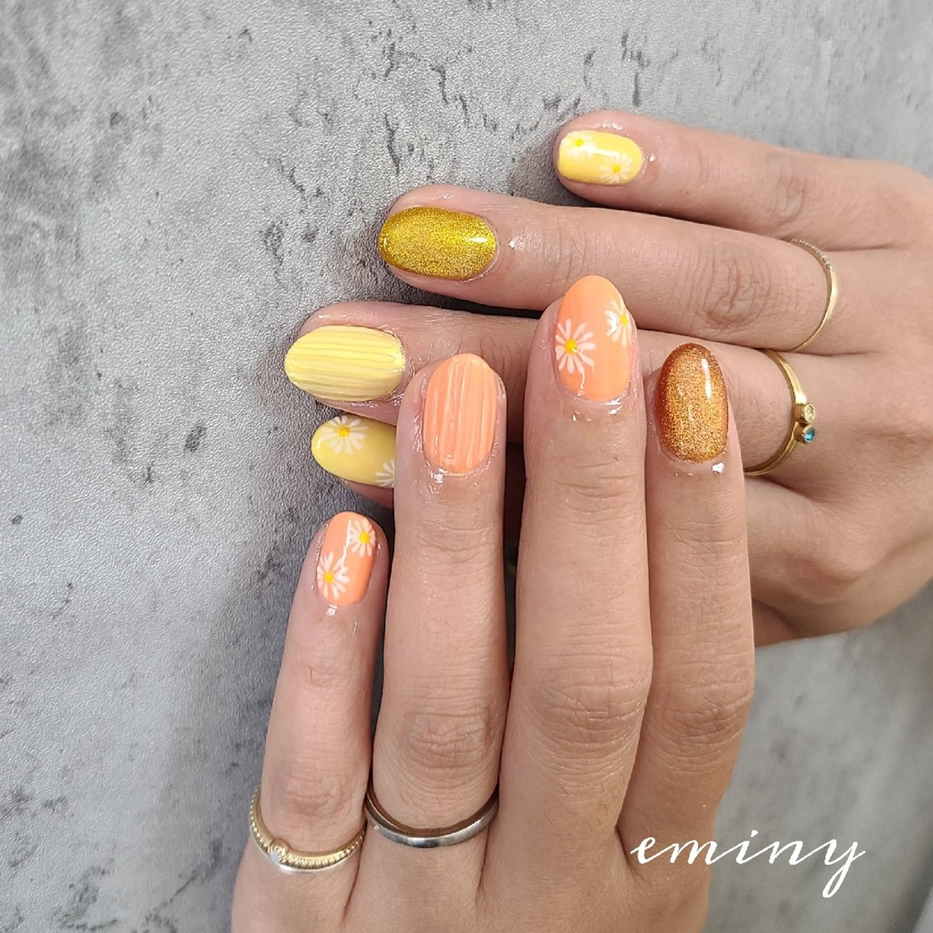 ネイル フラワーネイル マグネットネイル nail salon  eminyのネイルデザイン