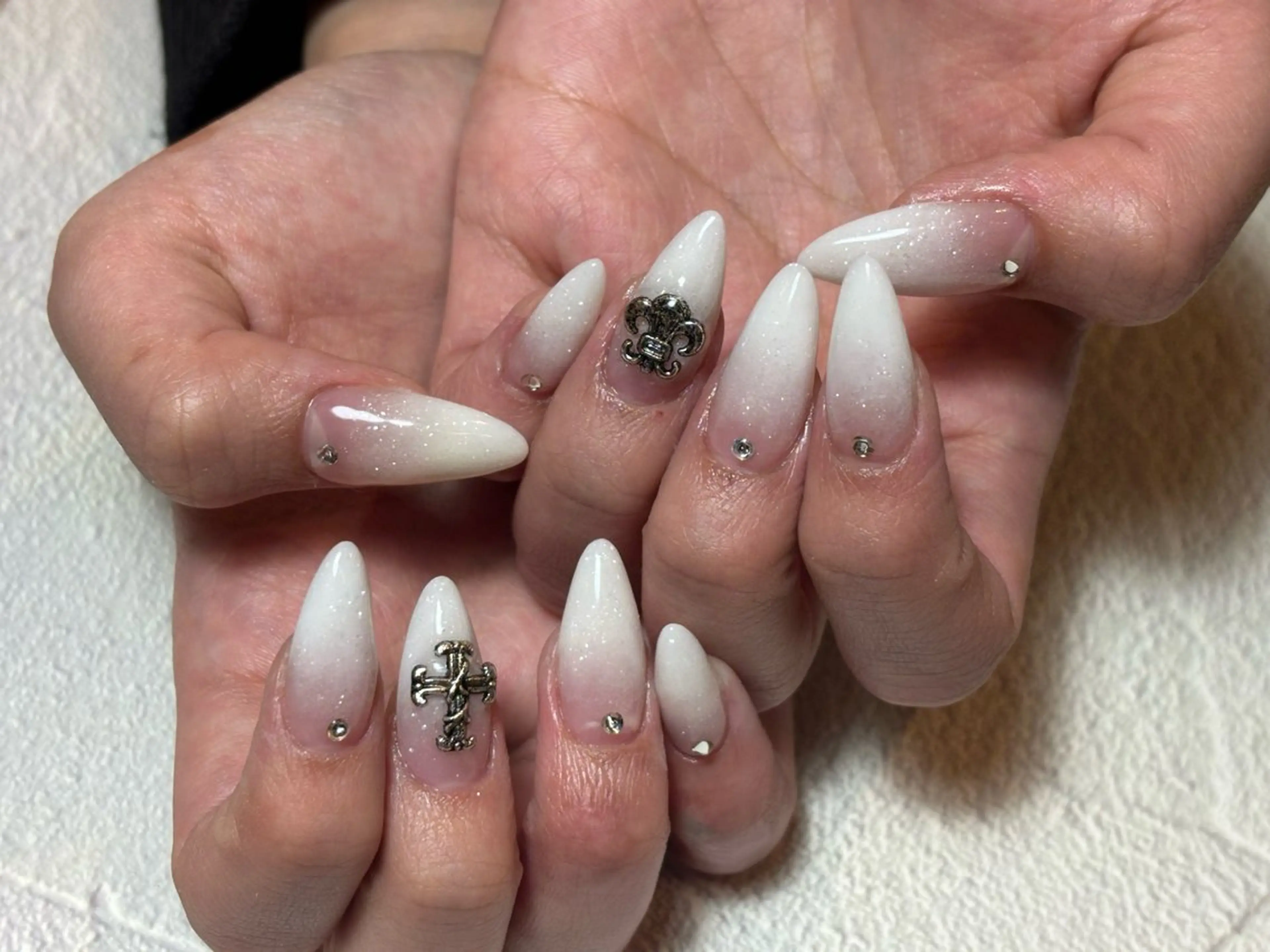 ネイル ハンドネイル chem NAILSTUDIO所属・chem くりたももこのネイルデザイン