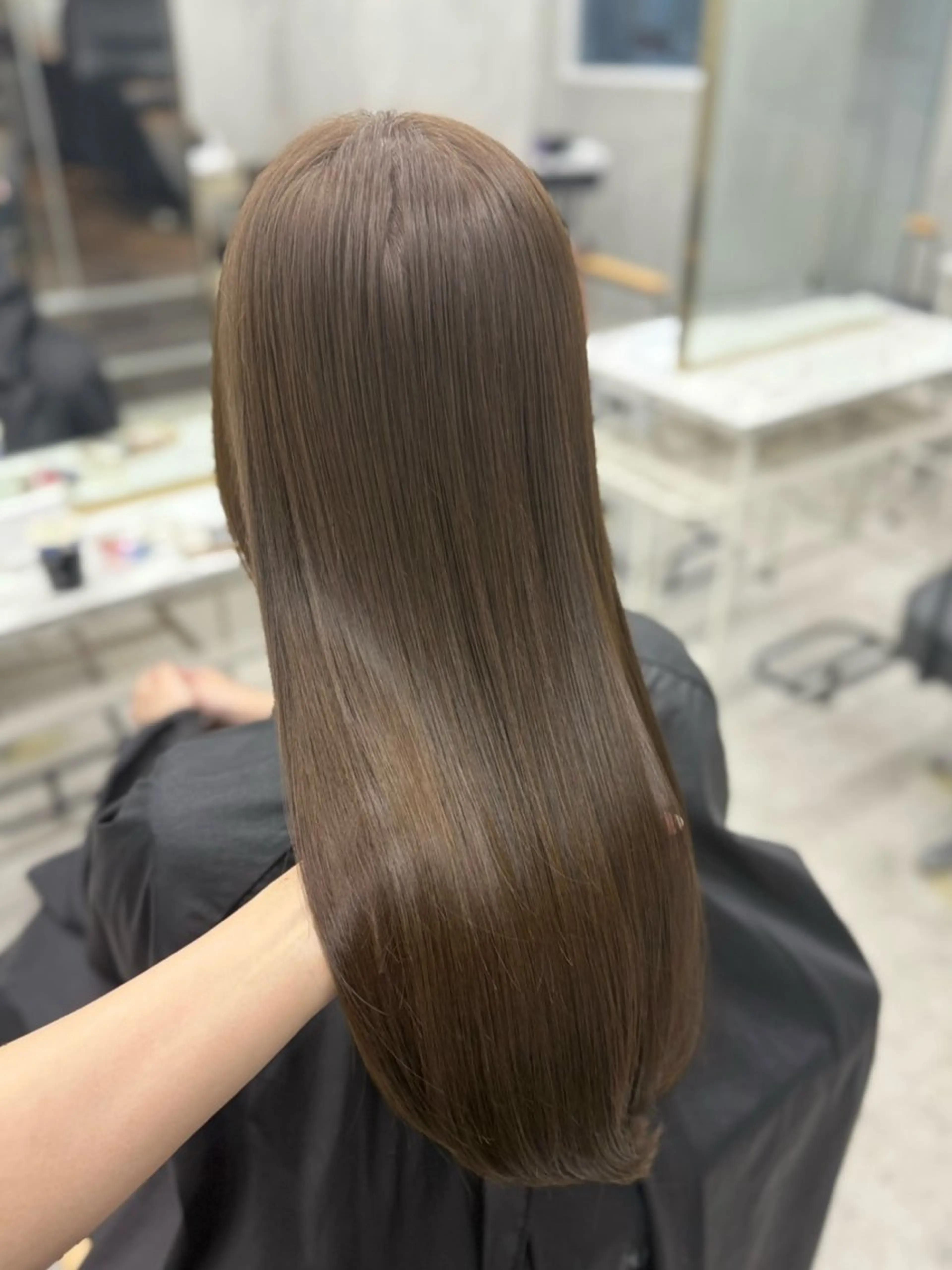 ロング カラー ベージュカラー ブリーチ ブリーチなしカラー 似合わせカラー💛 新宿　本多恵美のヘアスタイル