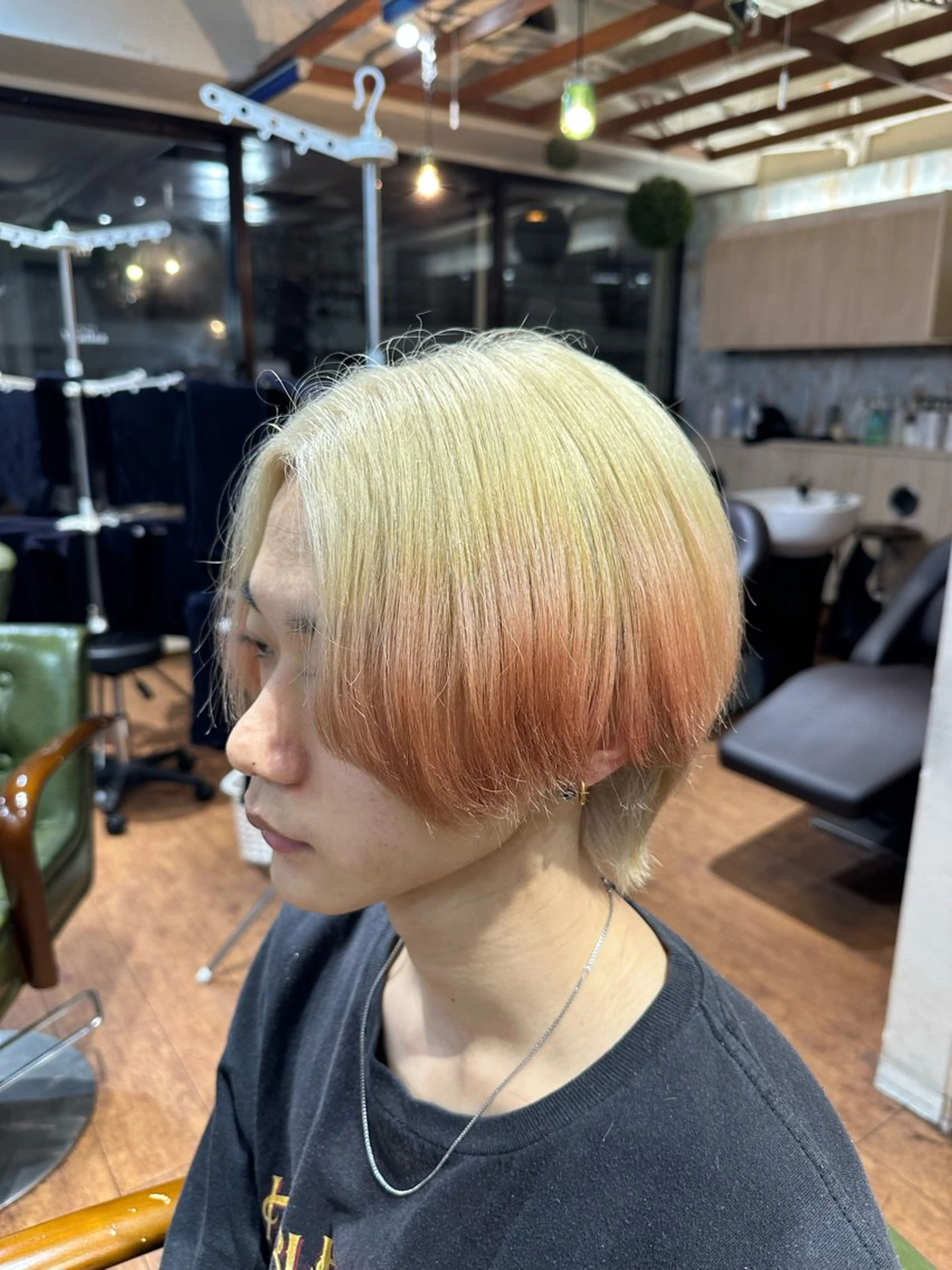 カット+ケアフルブリーチダブルカラー+TOKIOトリートメントの写真