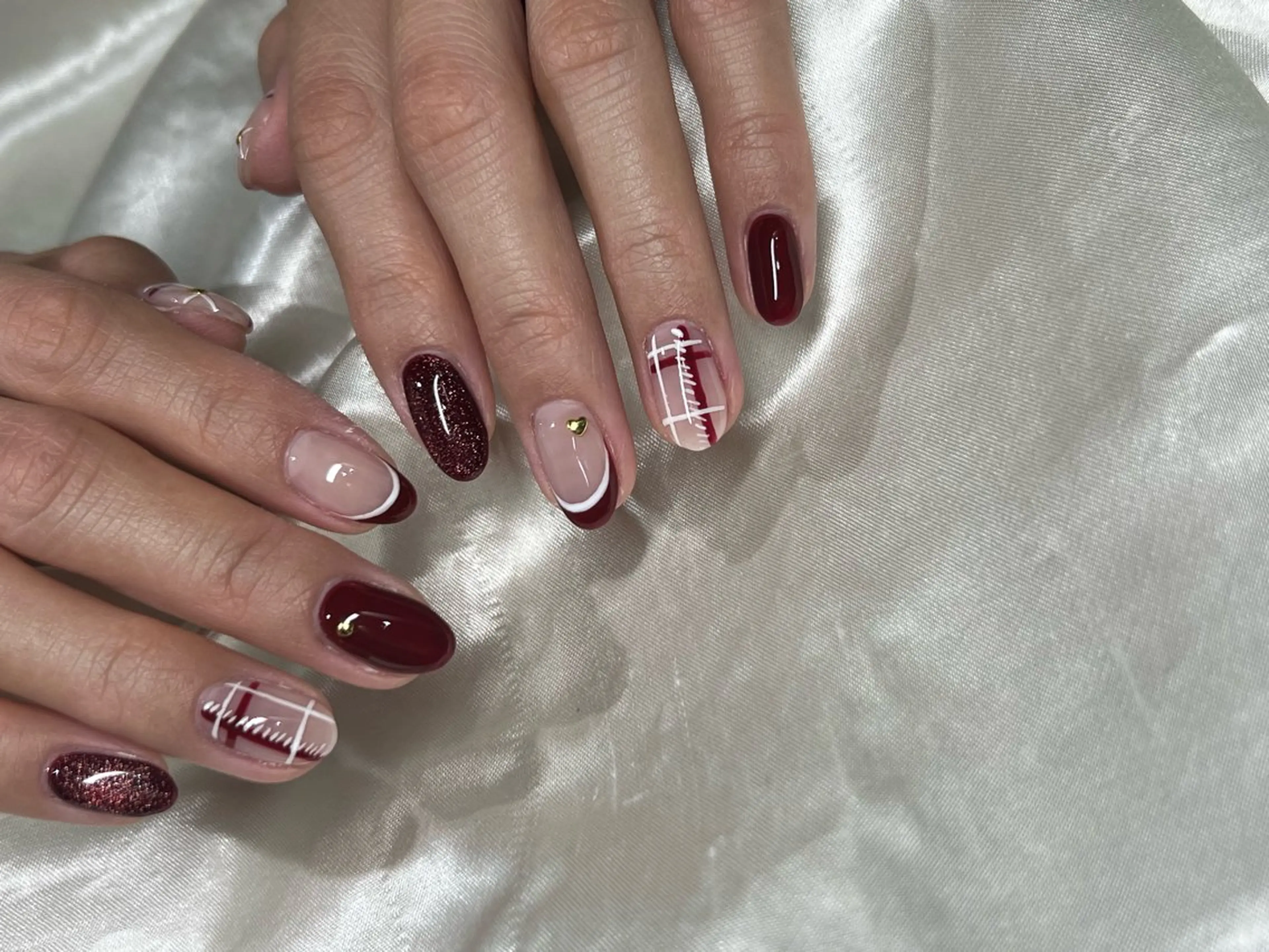ネイル ハート 持ち込み バレンタイン ハンドネイル ハンドケア Charme. NOBUKOのネイルデザイン