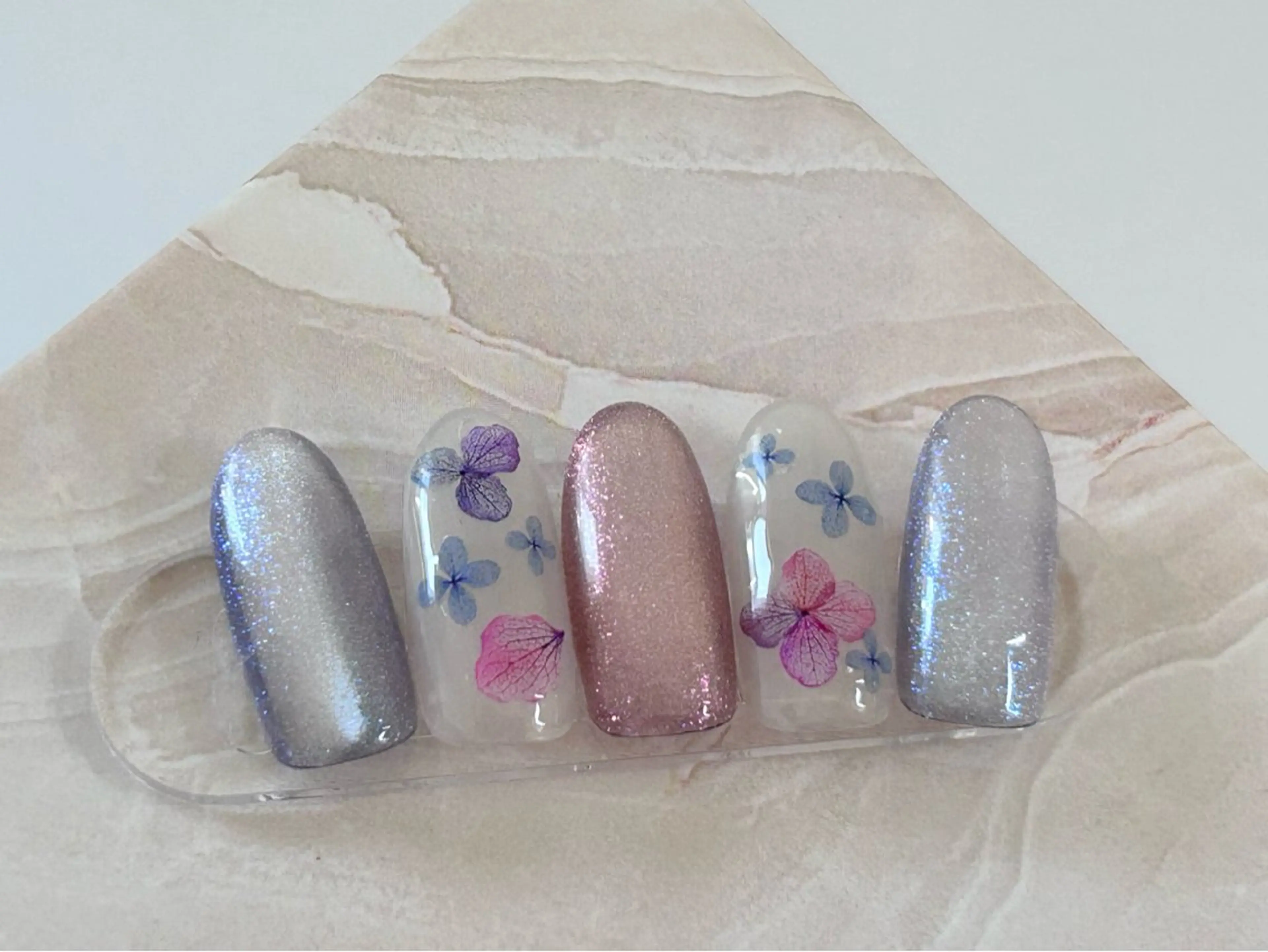 ネイル マグネットネイル nico nailのネイルデザイン