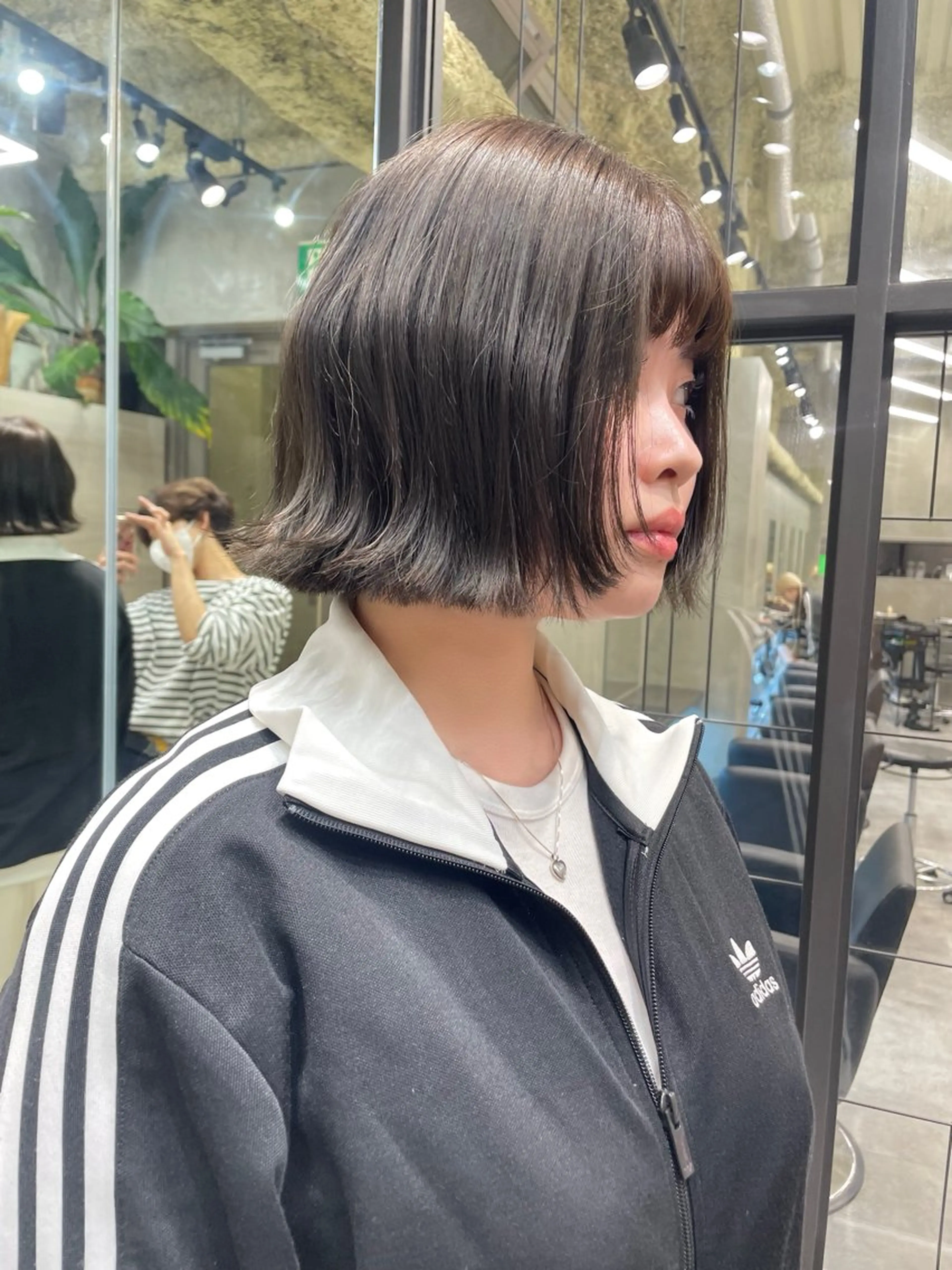 ショート カラー ベージュカラー オリーブベージュ the path shogo🌻のヘアスタイル