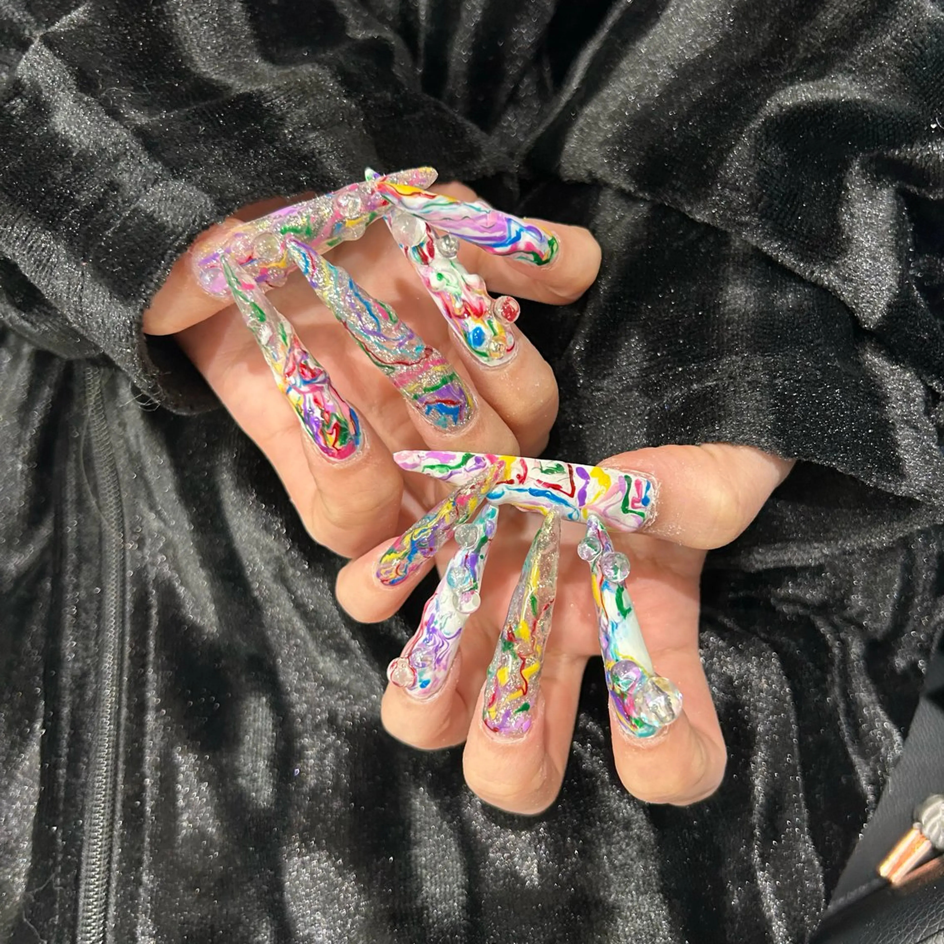 ネイル ロングネイル スーパーロングネイル ハンドネイル MARUCHU SAE👽のネイルデザイン