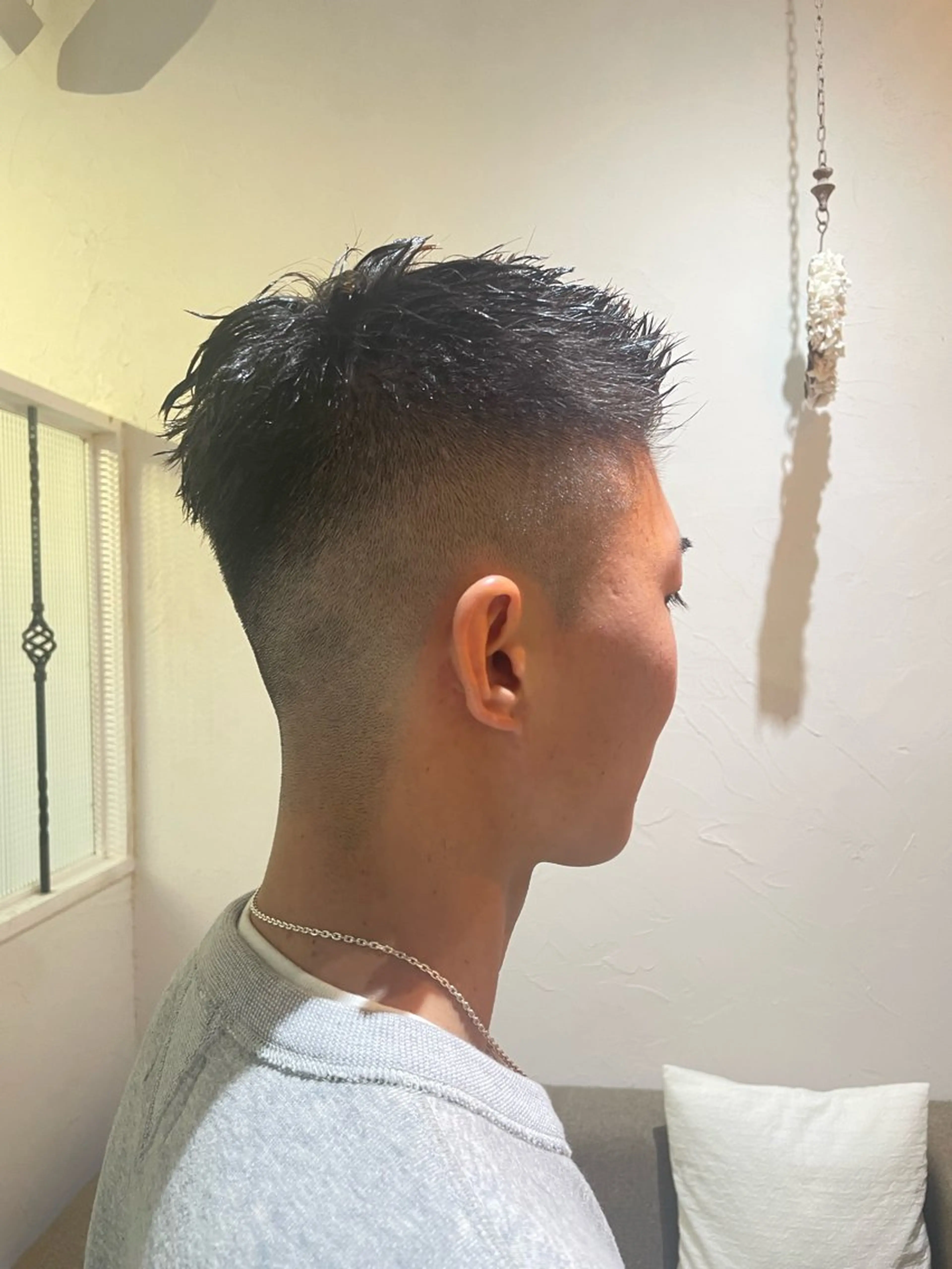 メンズ フェードカット メンズパーマ スキンフェード Men's hair salon First 中百舌鳥店所属・First なかもず 店 YUKIのヘアスタイル