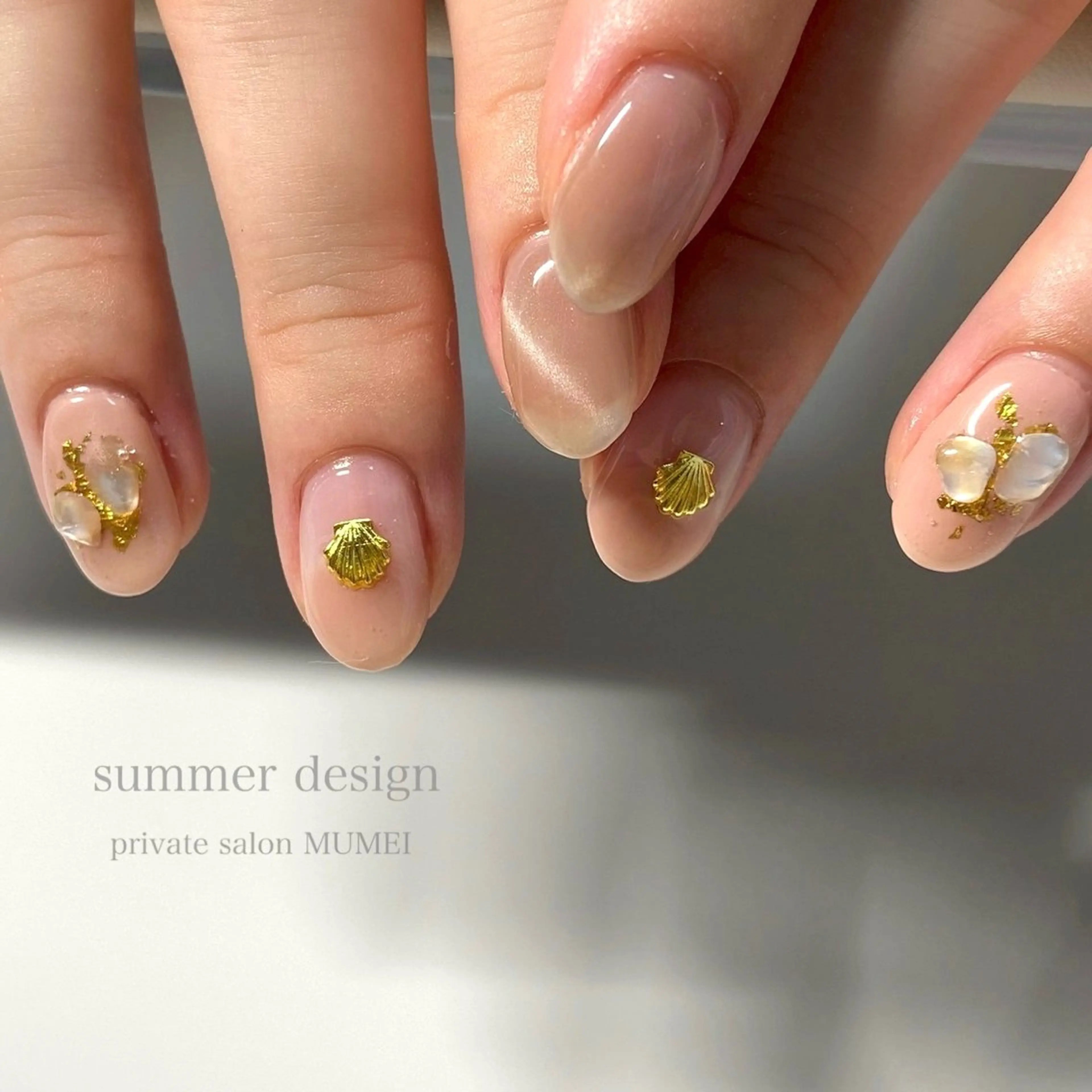 ネイル ハンドネイル private salon MUMEI所属・9/19〜新店舗🫧 KAORIのネイルデザイン