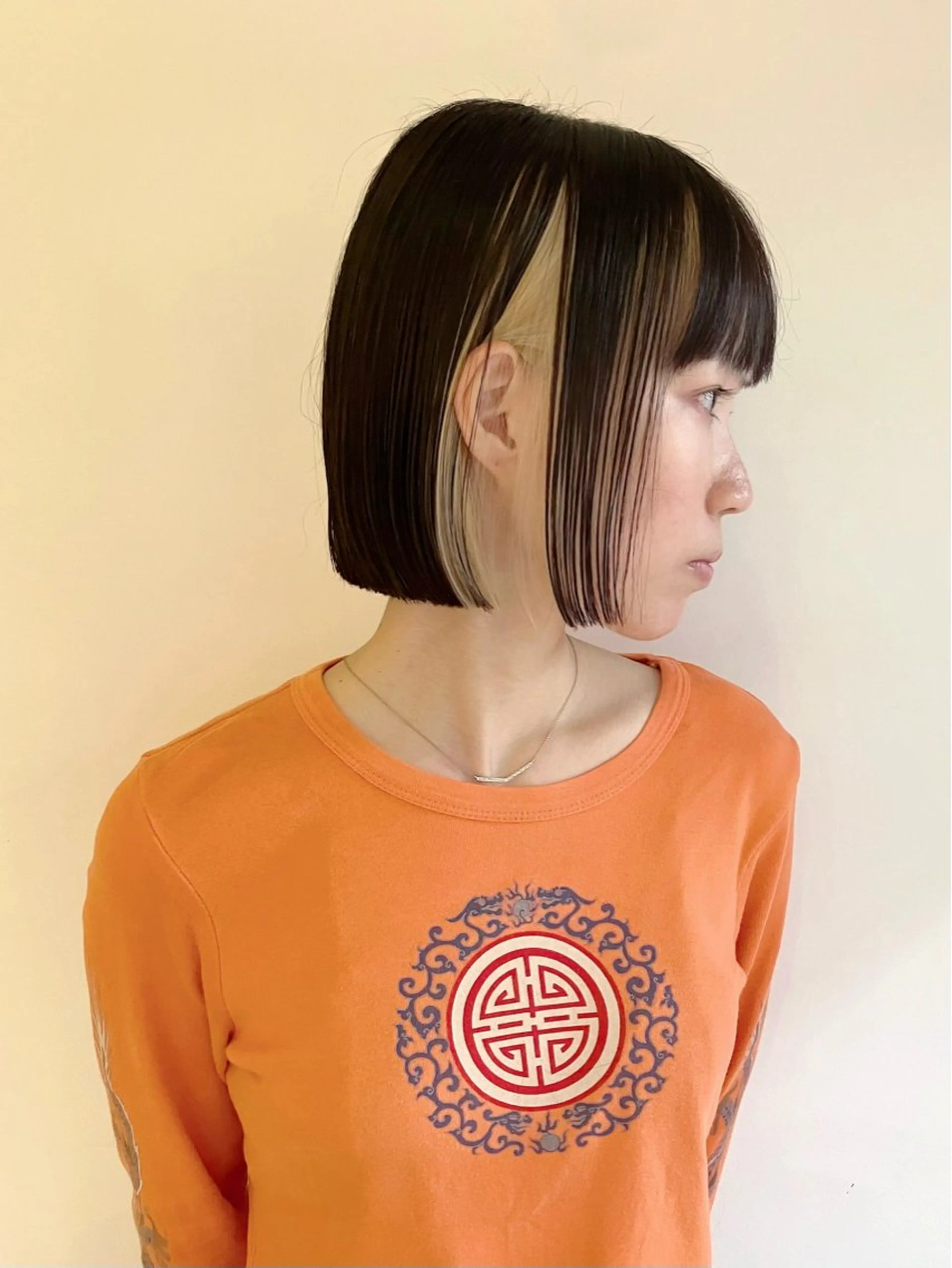 ショート カラー ミストバング イヤリングカラー フェイスフレーミング インナーカラー カット ヘアカラー 川間 将彦のヘアスタイル