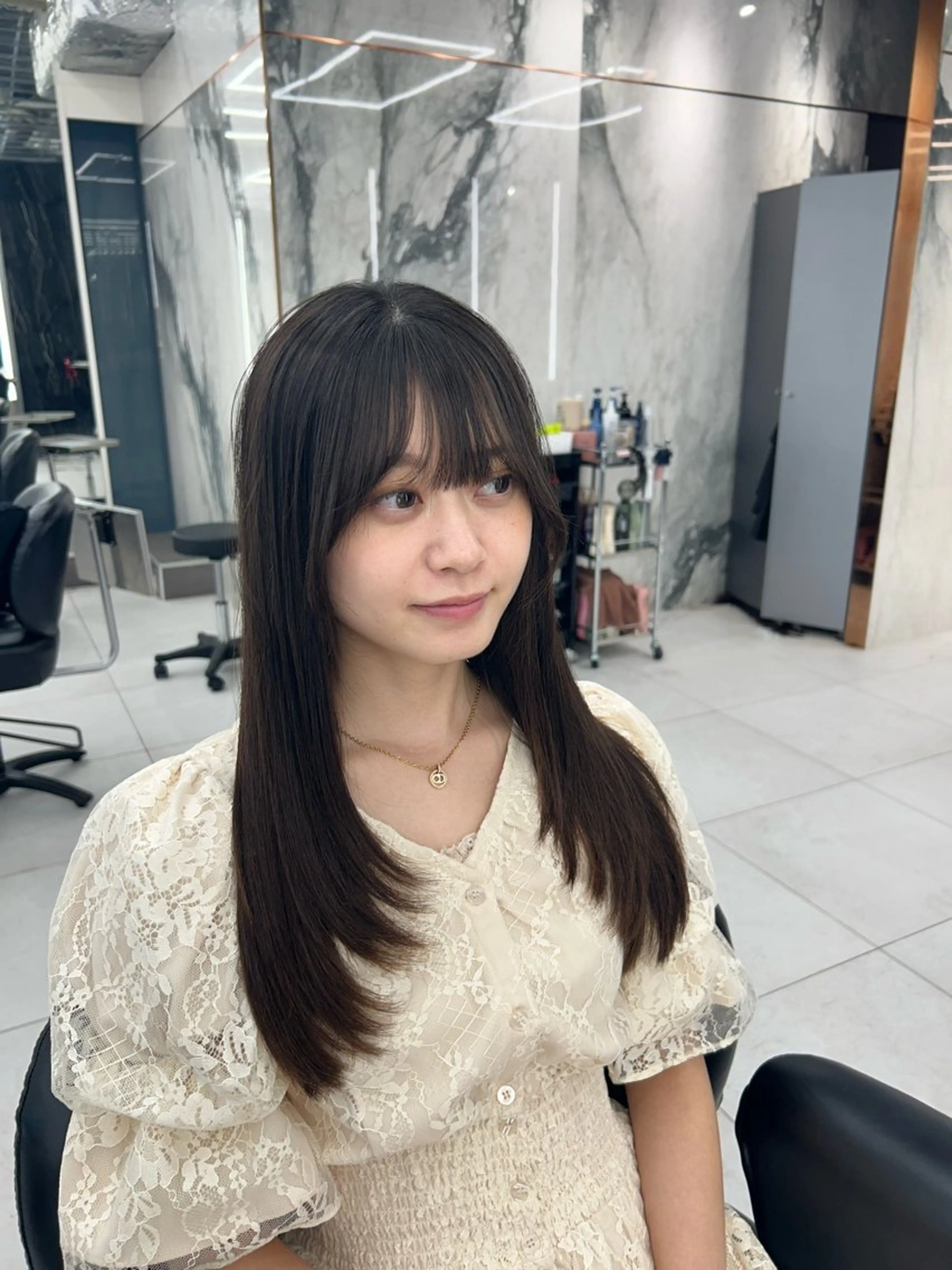 ロング 韓国ヘア AYUMIのヘアスタイル