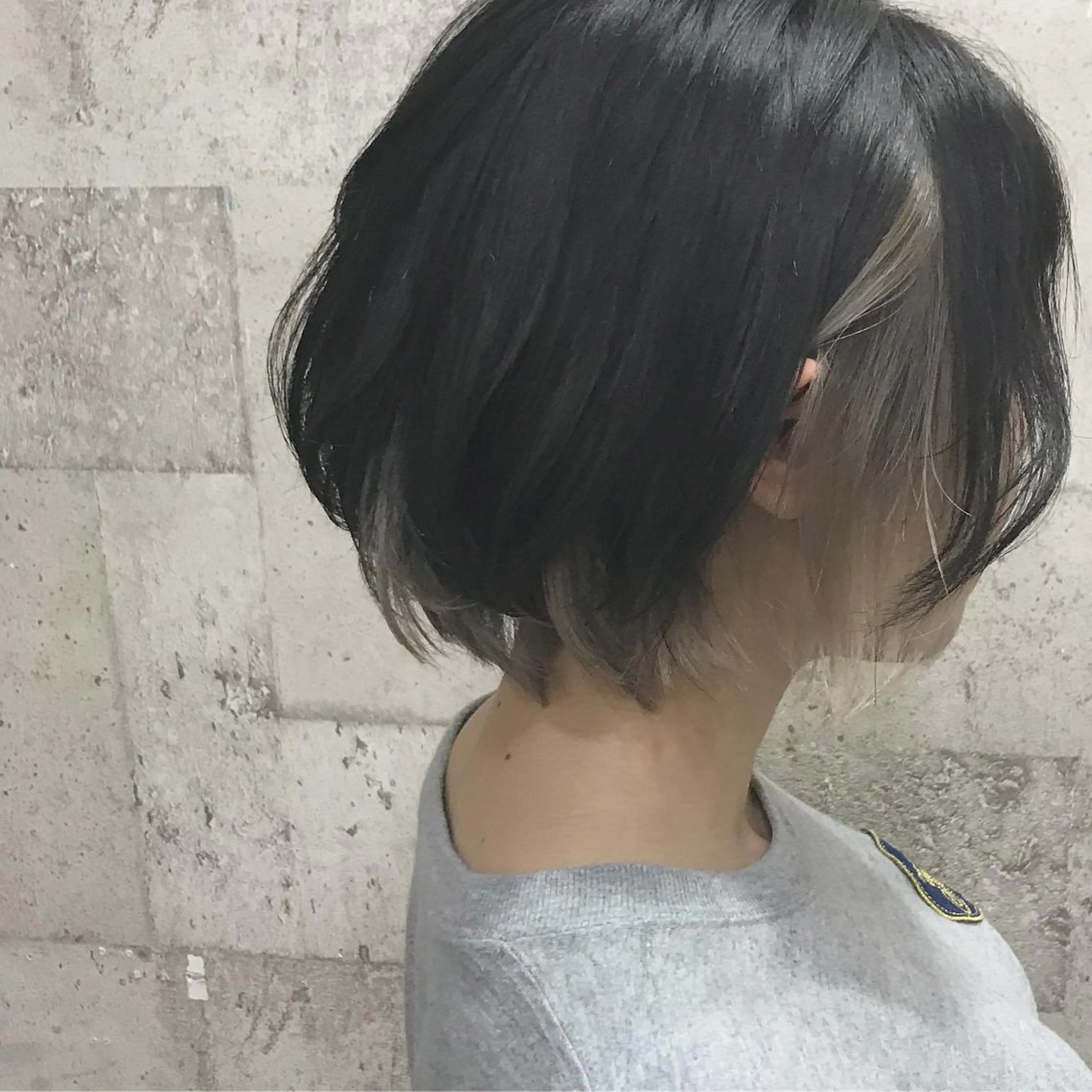 ショート カラー ブリーチ インナーカラー/天神 ブリーチ/吉田のヘアスタイル