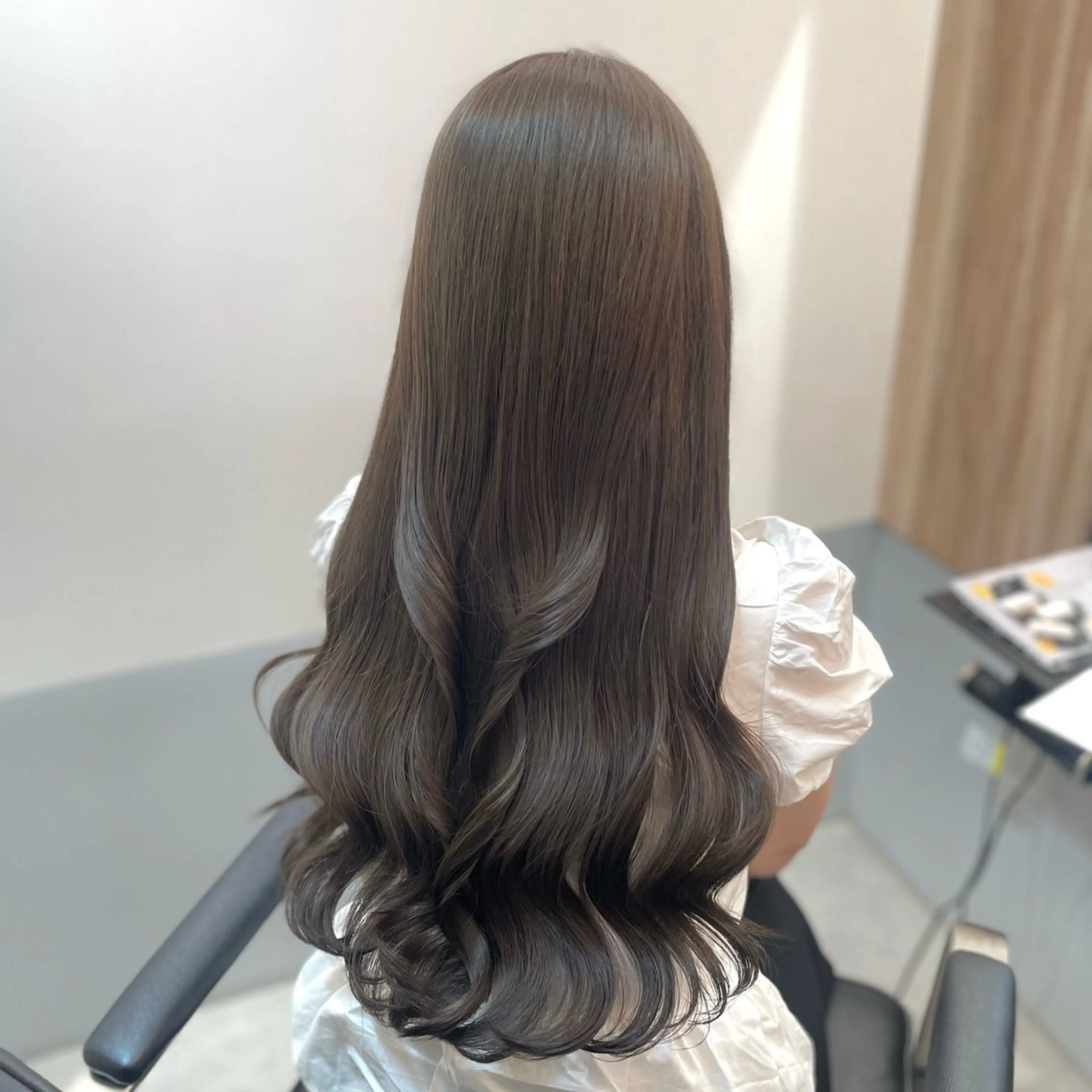 💓1番人気メニュー💓カット＋カラー＋バイカルテトリートメント ¥13000 レイヤー/透明感カラー/オリーブカラーの写真