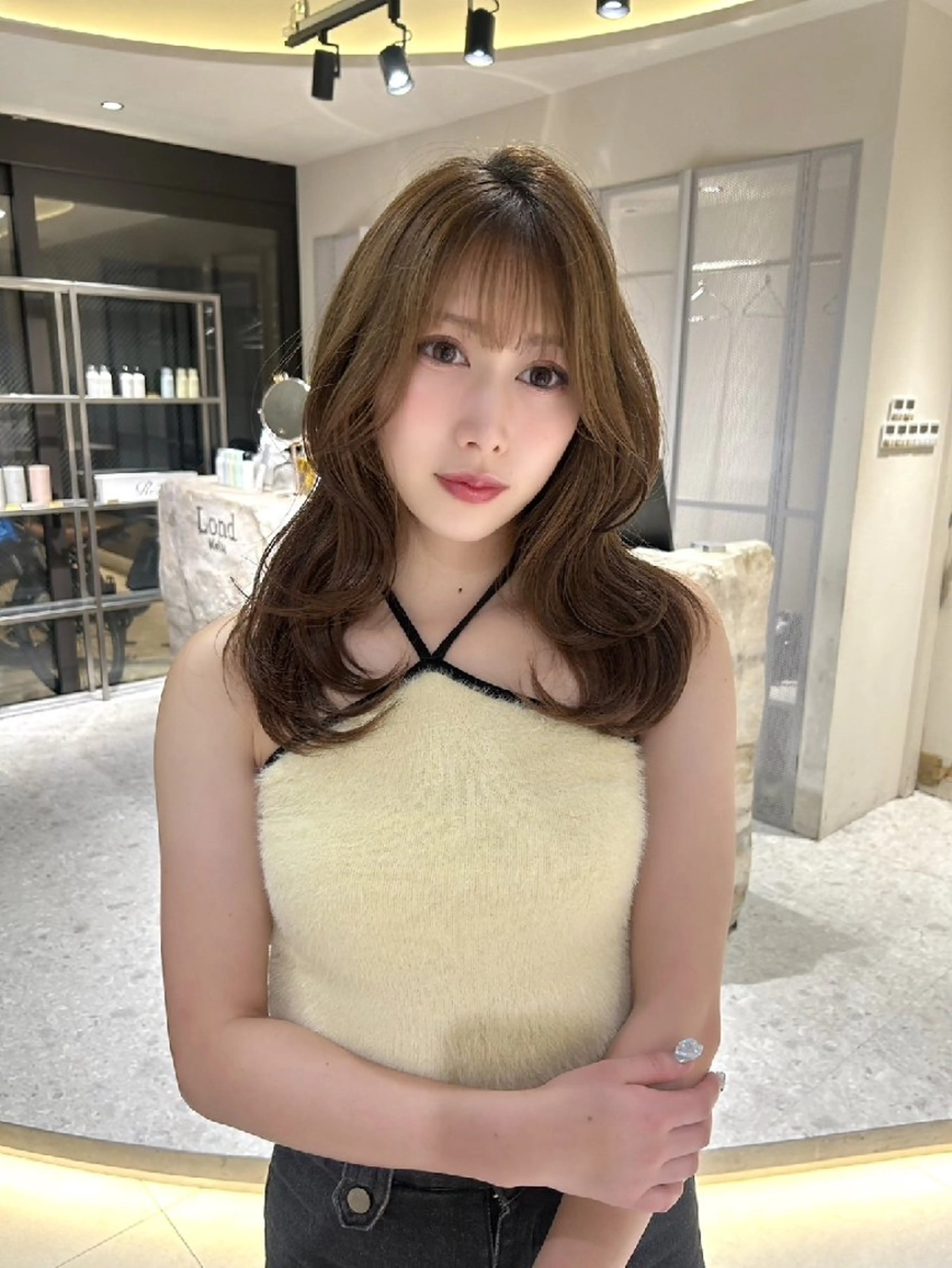 ミディアム ミディアムレイヤー 韓国風ヘア レイヤーカット ✨-10歳ヘア を叶える✨山下遥のヘアスタイル