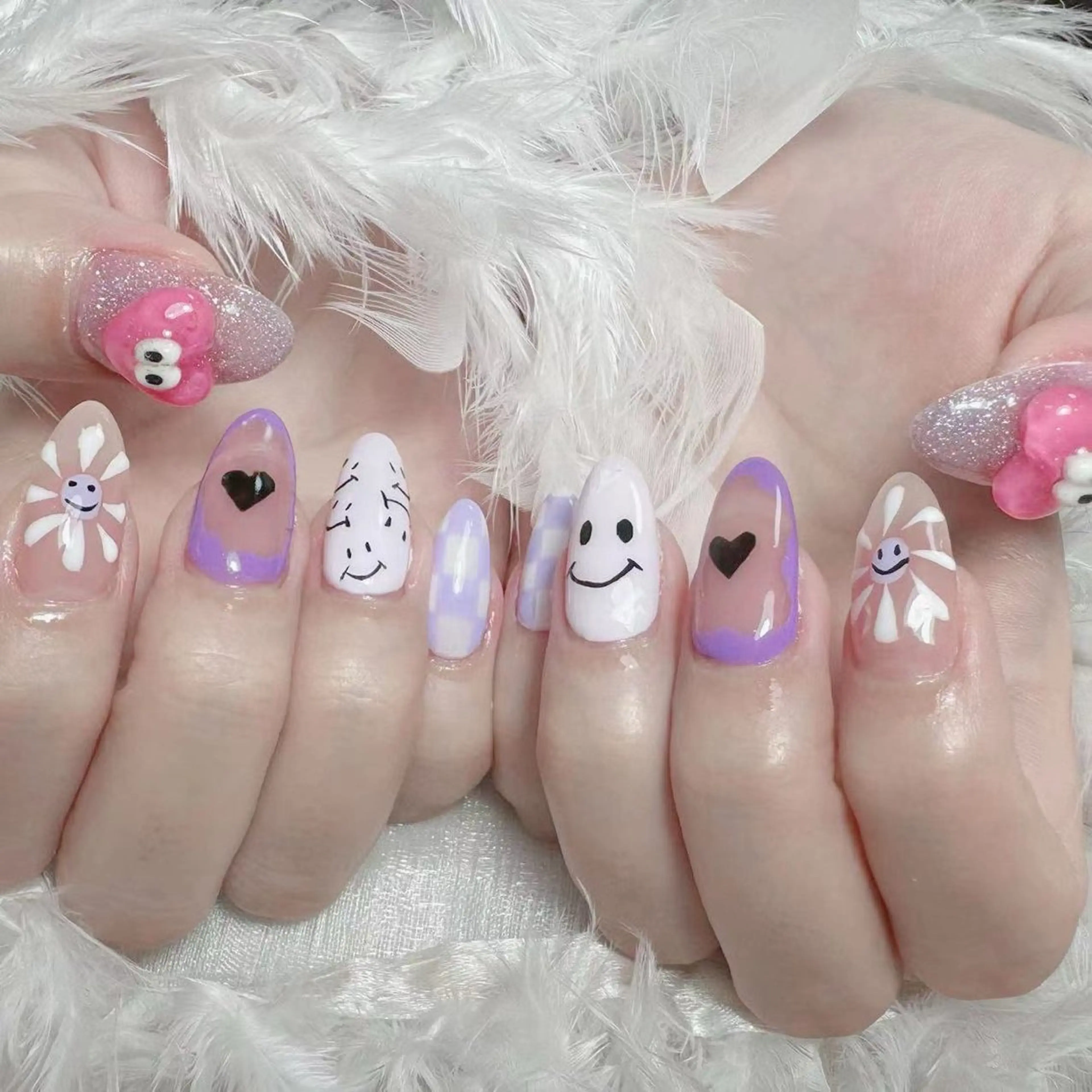 ネイル アートネイル オーロラネイル ガーリー キラキラネイル 韓国ネイル ハンドネイル Diamond NAIL✨のネイルデザイン