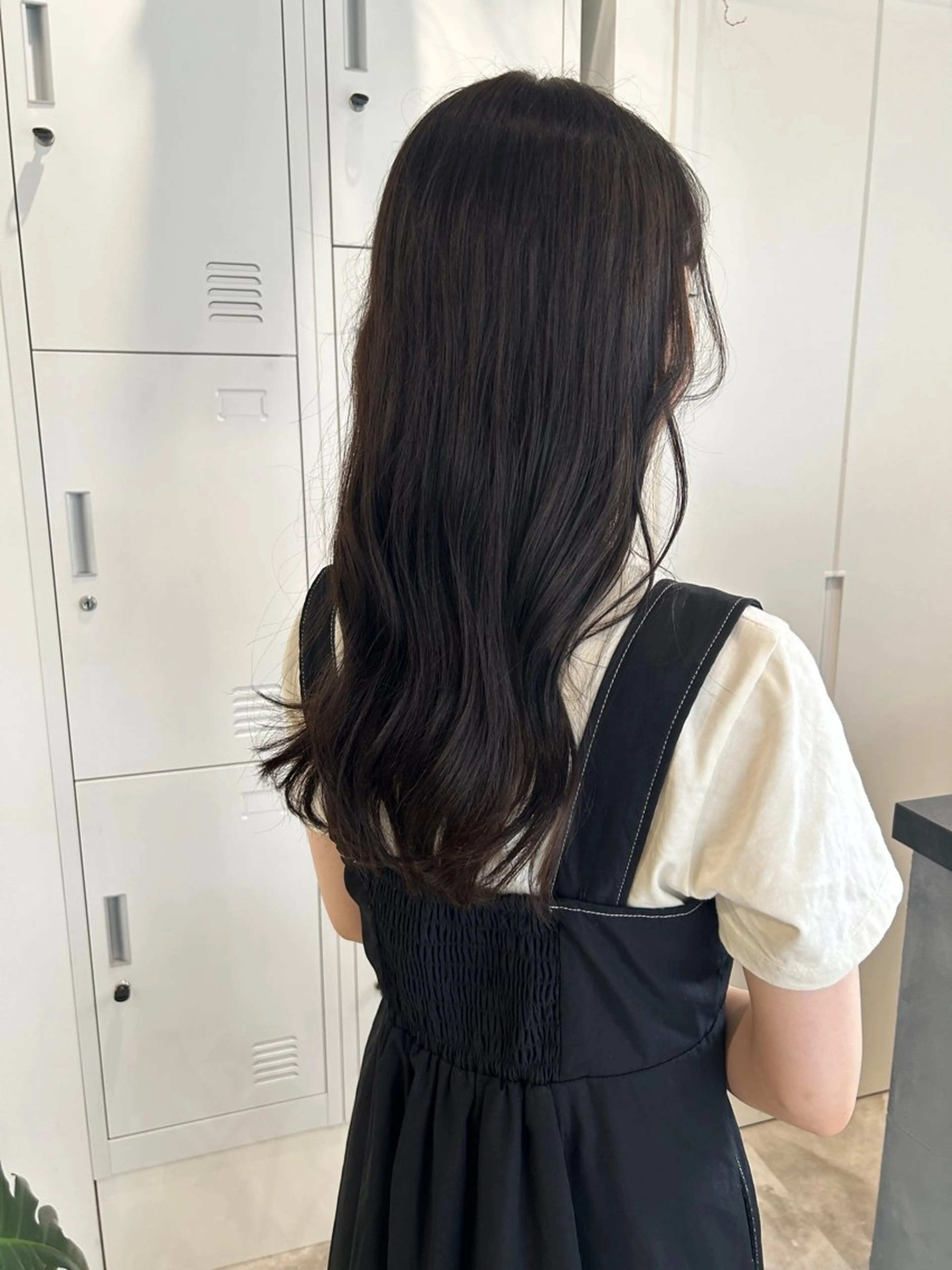 ロング カラー グレージュ ラベンダーカラー ラベンダーグレージュ ラベンダーグレー 河野 いずみのヘアスタイル