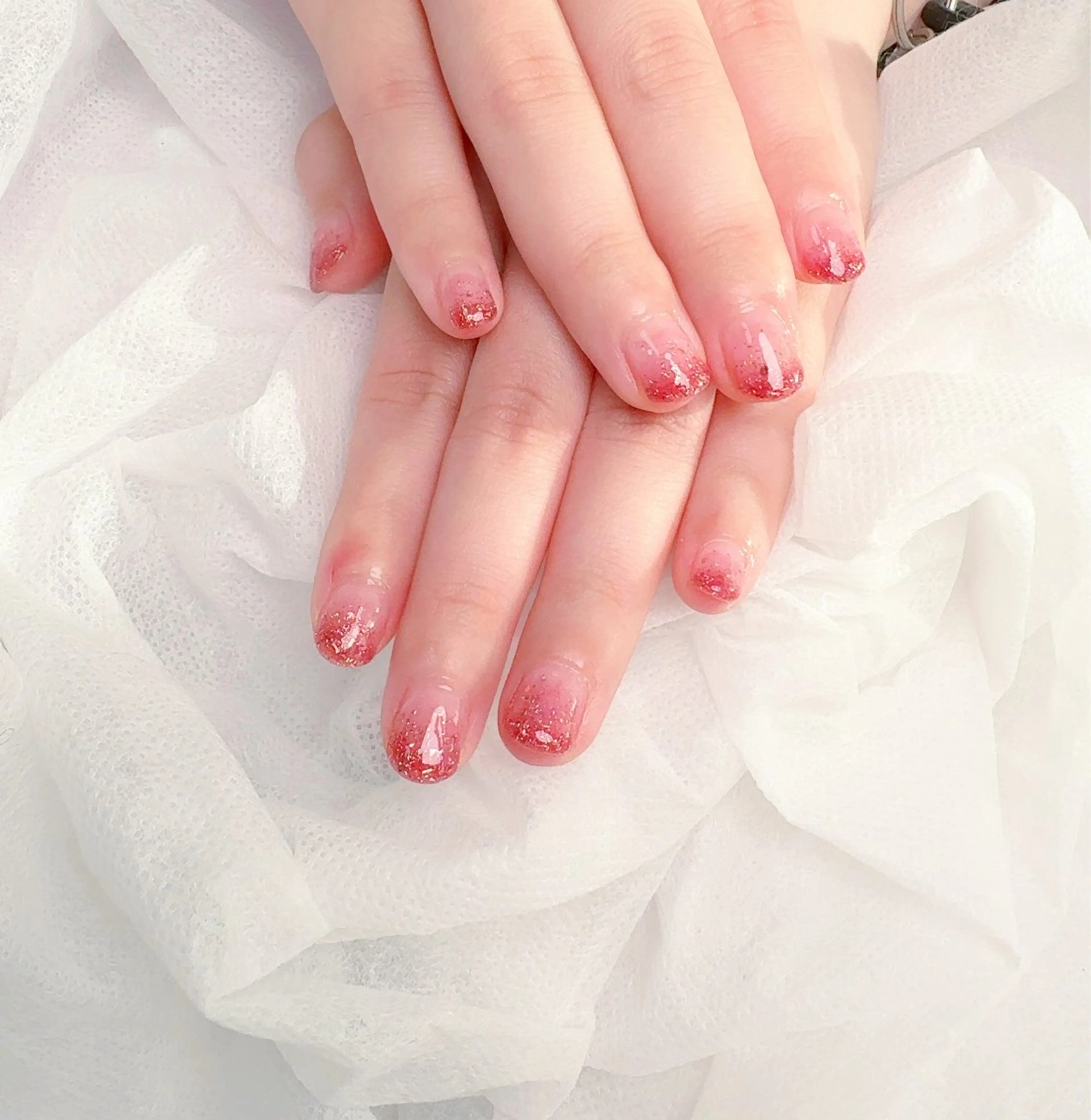 ネイル pink ladyサロン所属・べ にのネイルデザイン