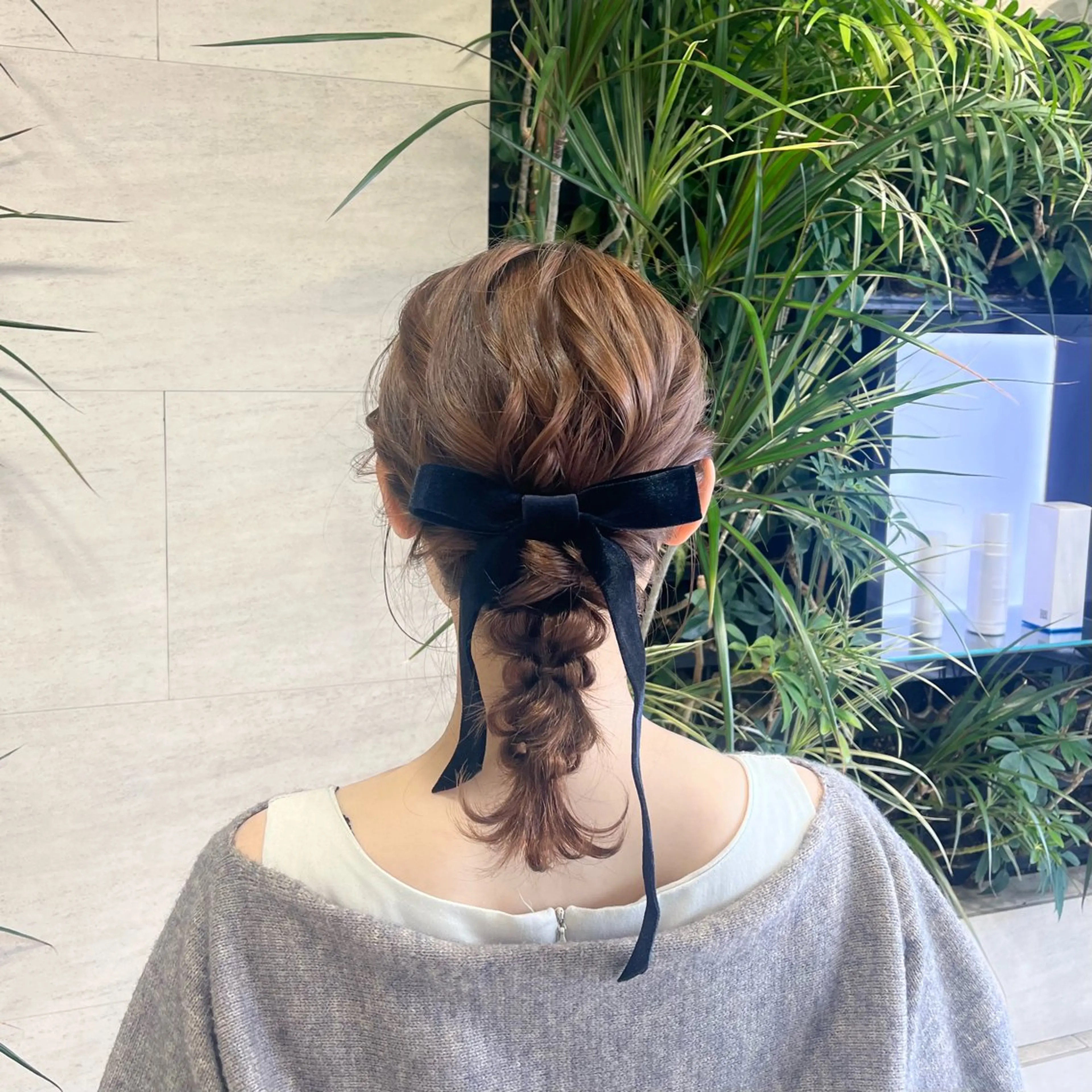 ミディアム ヘアアレンジ ヘアセット ヘアアレンジ /ネイル/美波のネイルデザイン