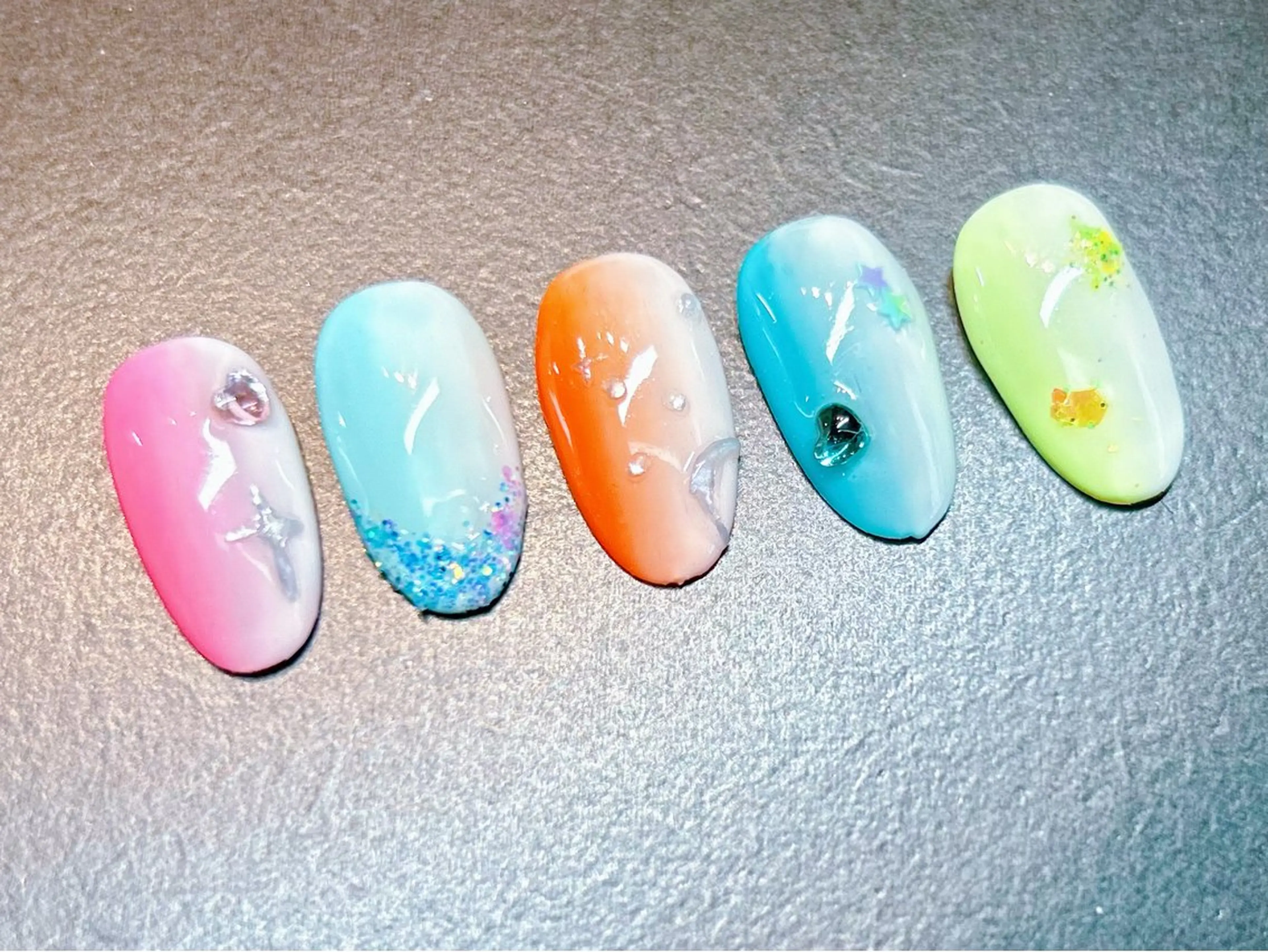 ネイル ハンドネイル eason chenのネイルデザイン