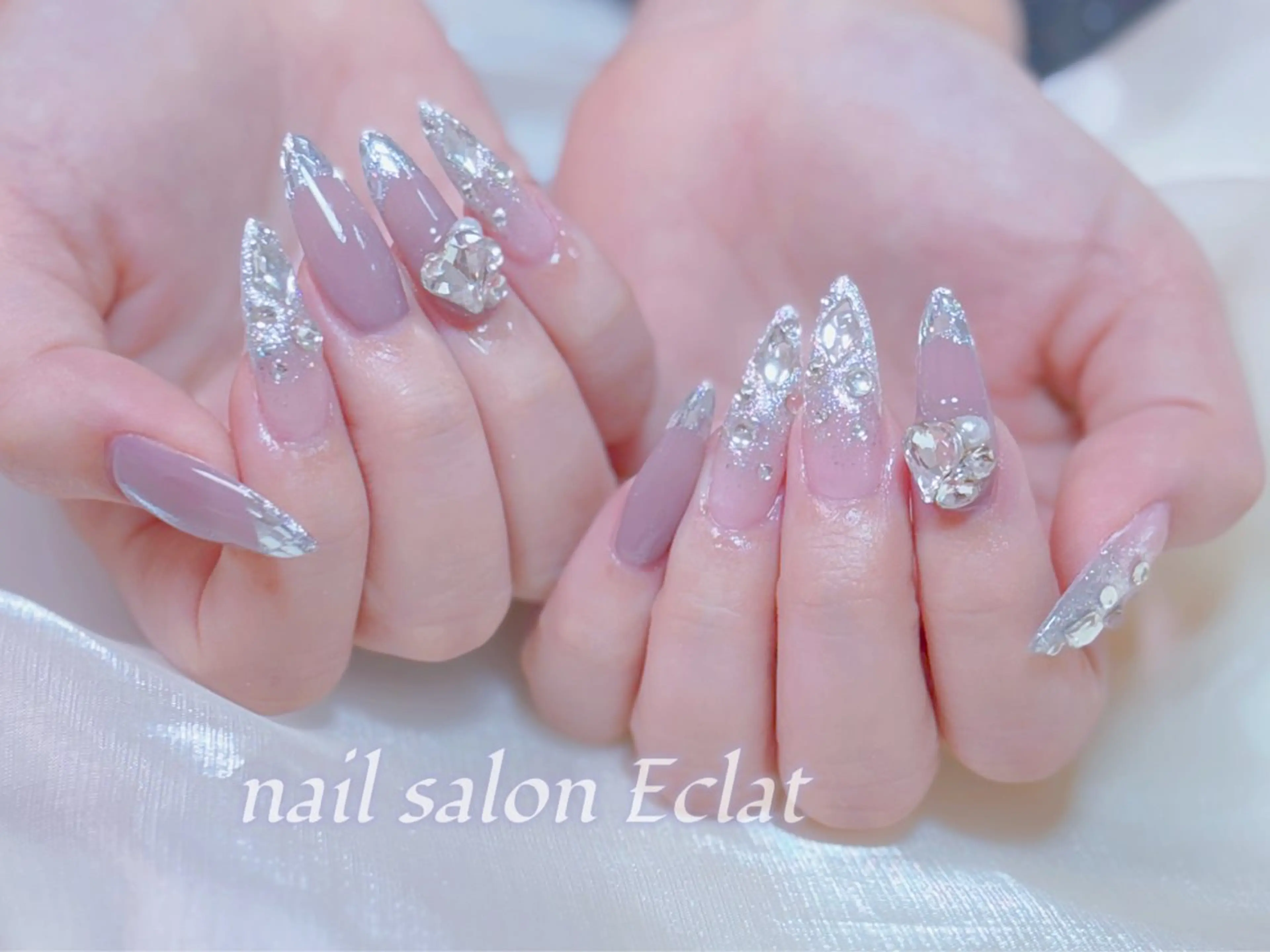 ネイル ネイルサロンエクラ 🫧Shizukaのネイルデザイン