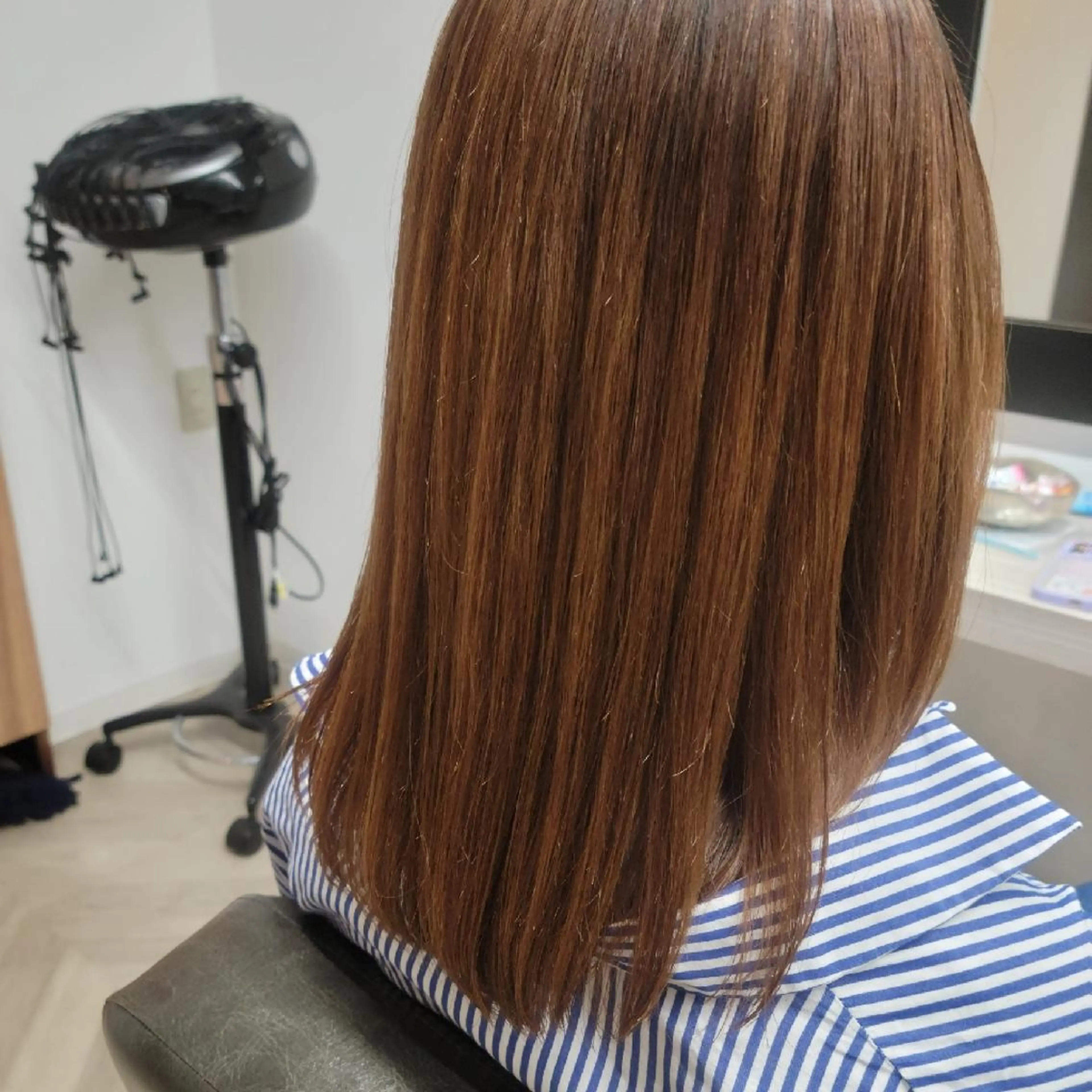 ロング 安永 結菜のヘアスタイル