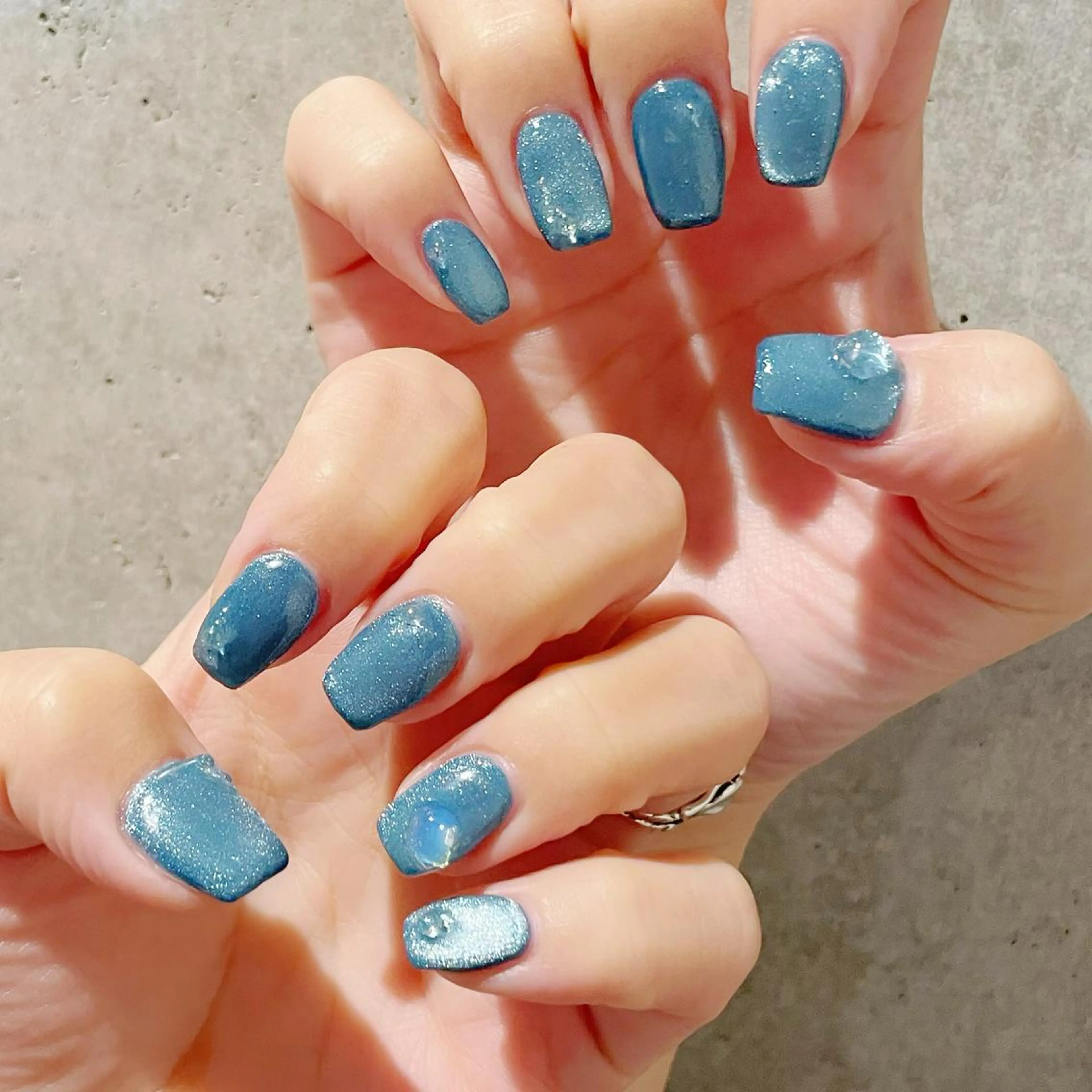 ネイル オーロラネイル フラッシュネイル ジェルネイル 氷ネイル・うるうるネイル キラキラネイル Amour baseのネイルデザイン