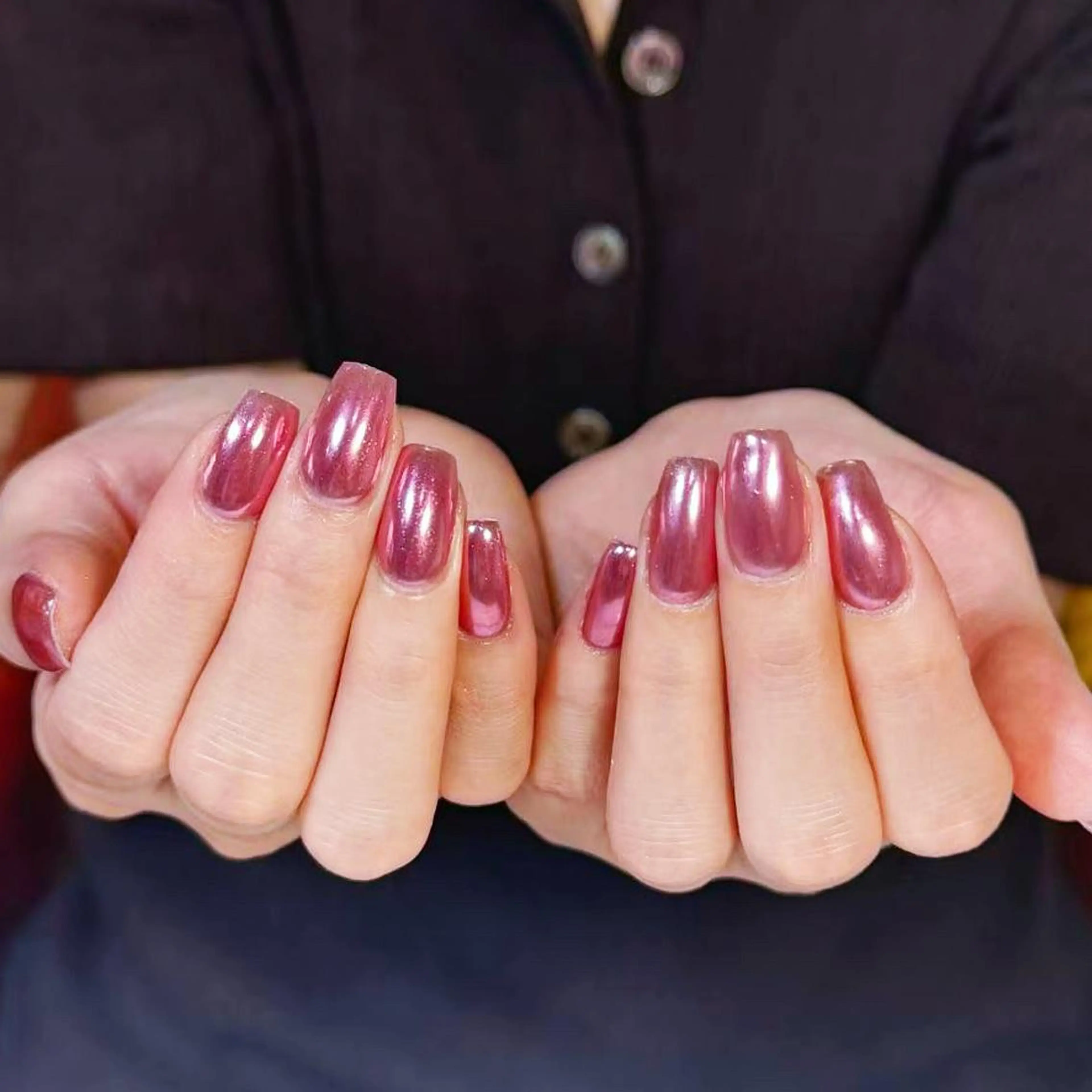 ネイル アートネイル オーロラネイル ガーリー キラキラネイル マグネットネイル ハンドネイル YOYO 💅のネイルデザイン