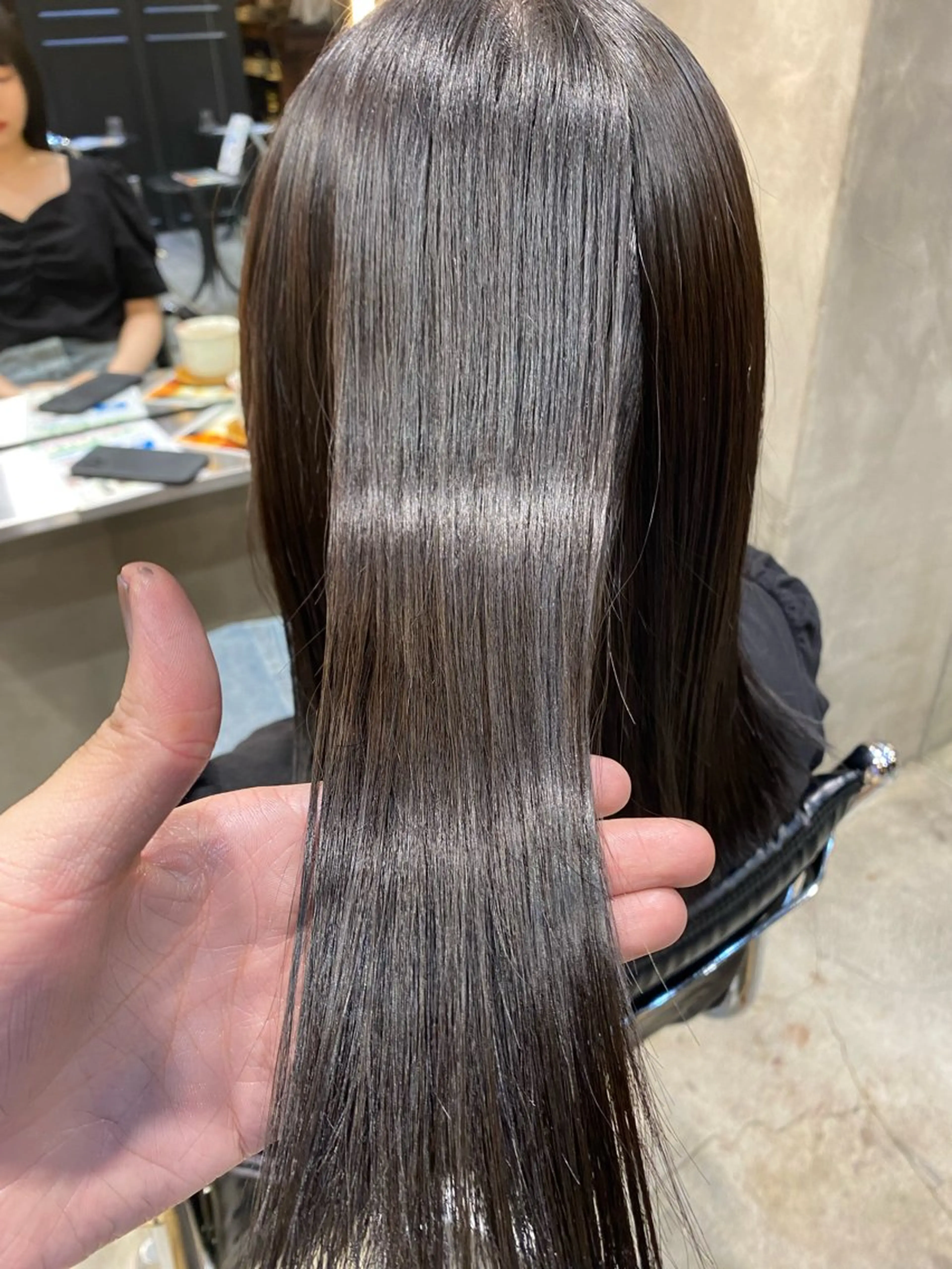 カラー アッシュ アッシュブラウン ブラウンカラー カット ヘアカラー トリートメント ブリーチなしダブル カラー🧸🐺陽介のヘアスタイル