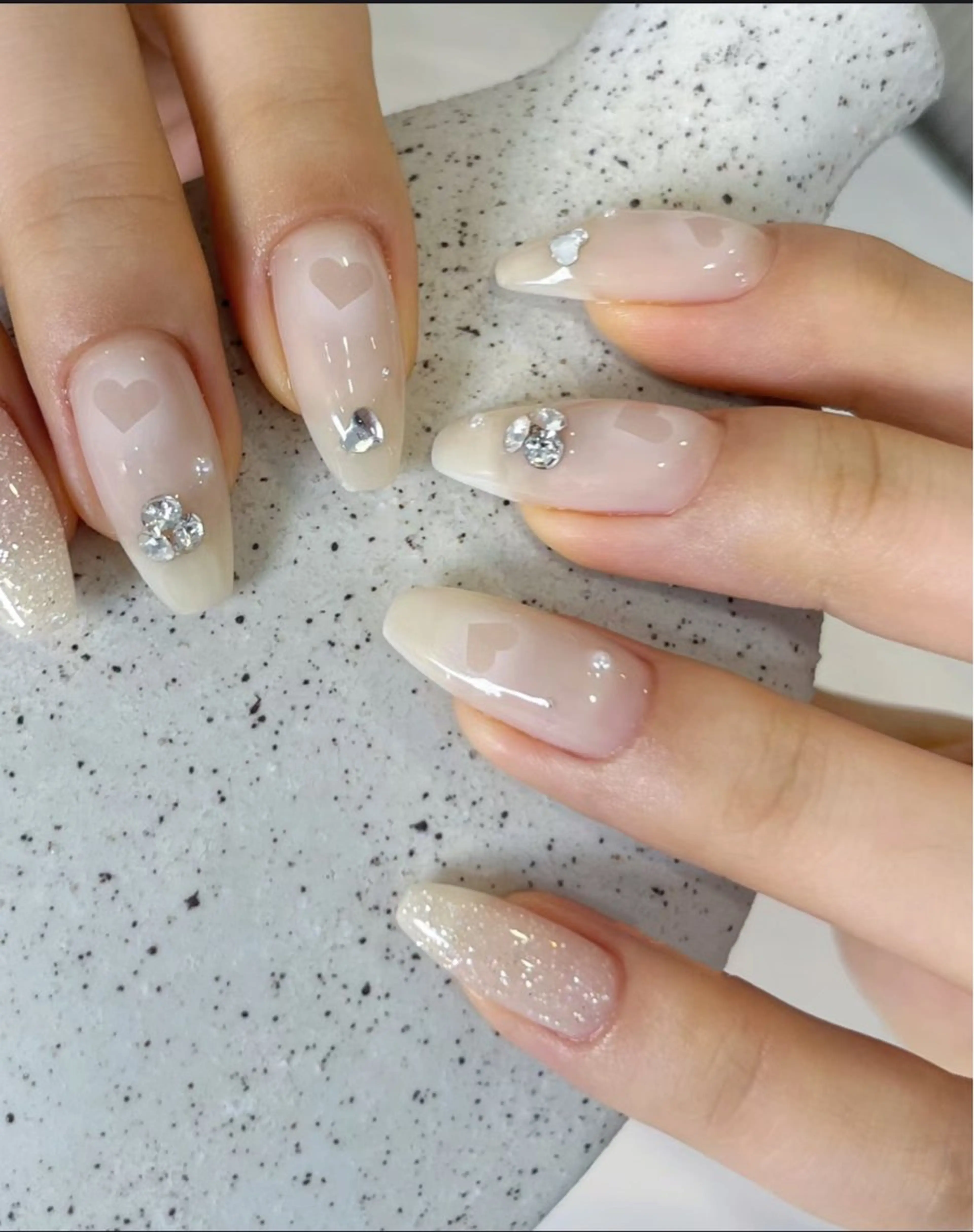 ネイル ハンドネイル 🍑 momo_nailのネイルデザイン