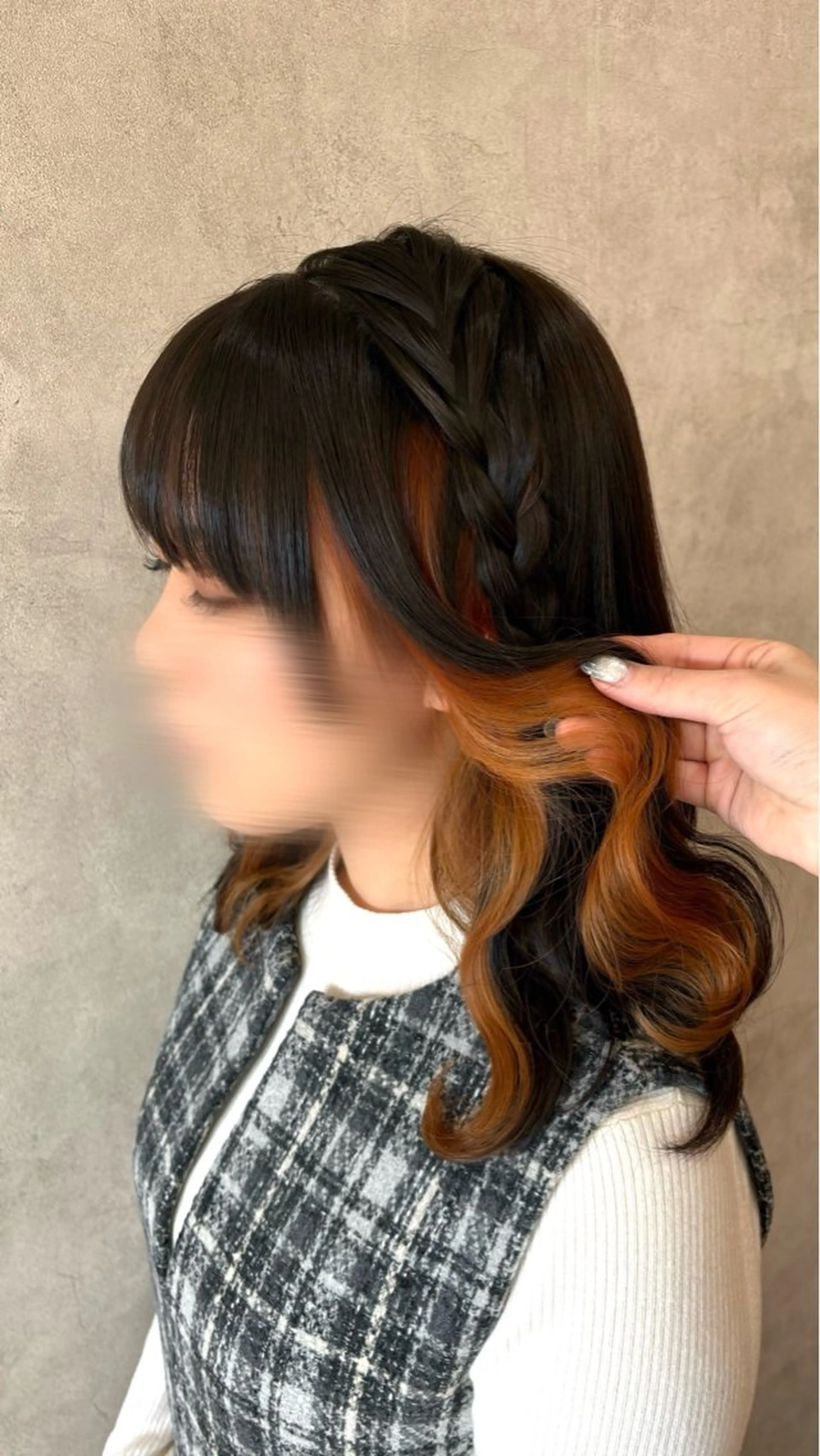 セミロング ヘアカラー NU.byANDLIFE所属・AYANE/ツヤ髪 /暖色春カラー🌷のヘアスタイル