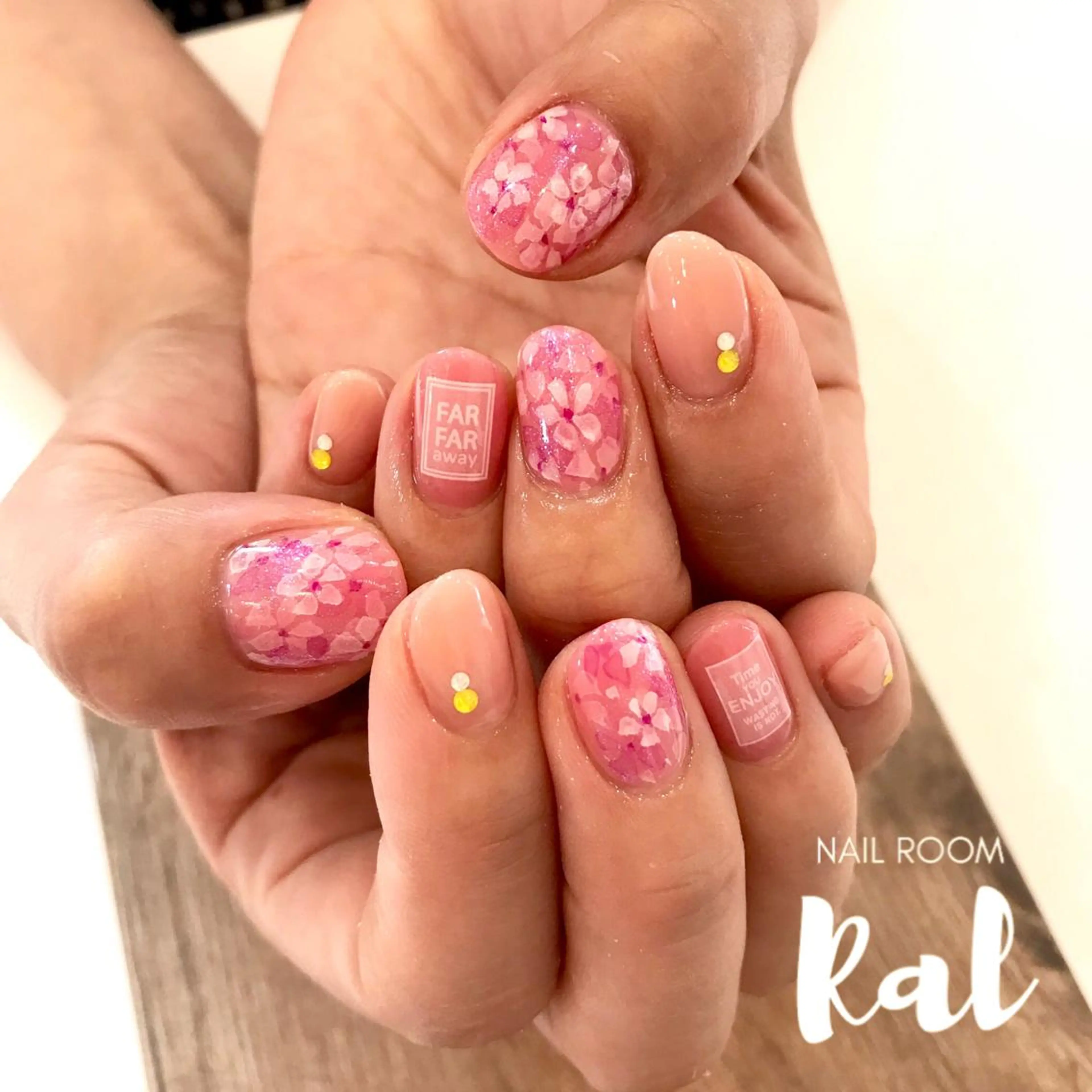 ネイル 山本 友理のネイルデザイン