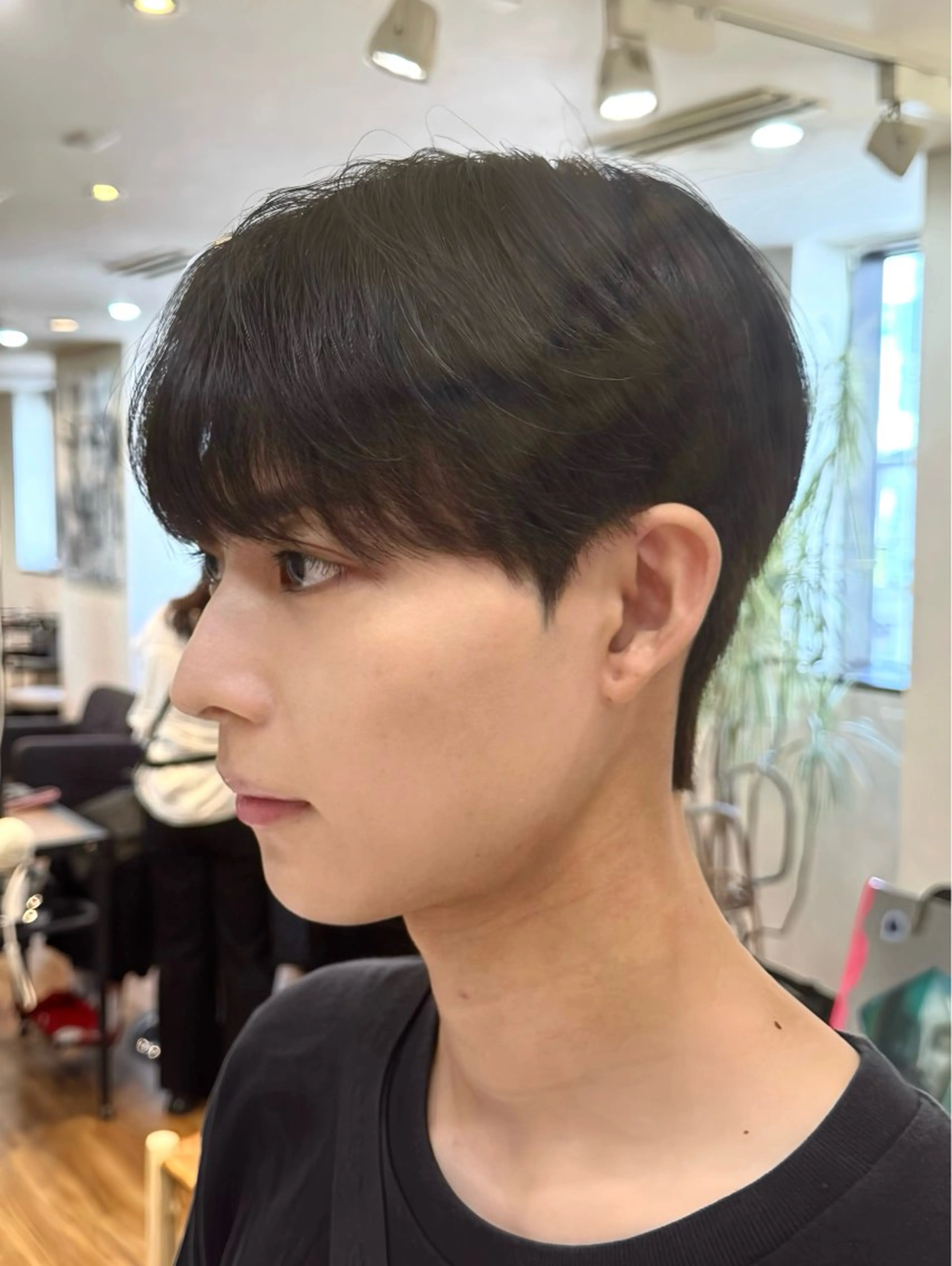 浮き癖・小顔補正ダウンパーマ＋韓国ヘアカット⚠️金土日曜・月曜限定❗️吉祥寺駅徒歩1分※10​〜​20代前半の男性のみの写真