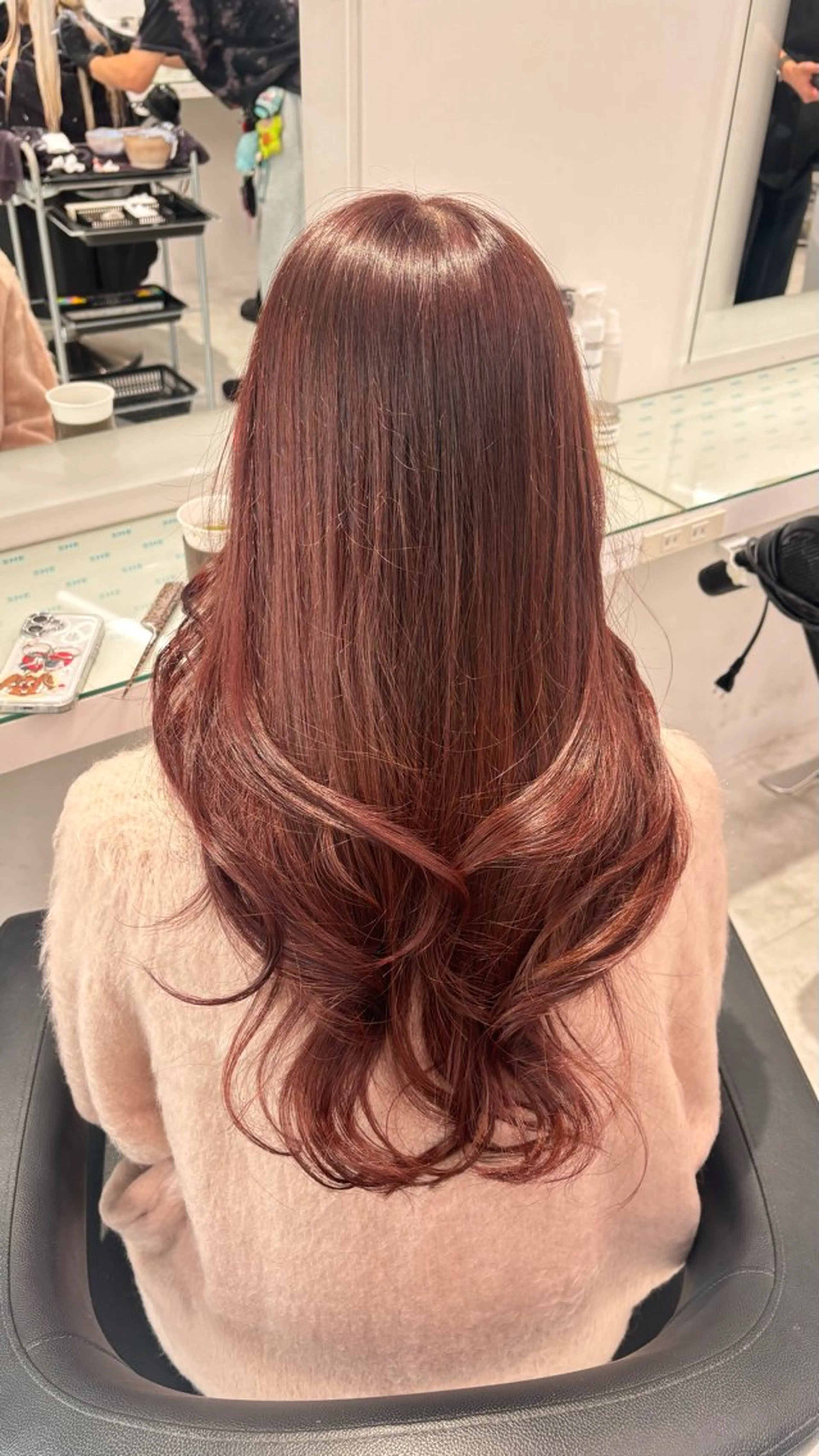 カラー ヘアアレンジ ヘアカラー トリートメント ヘッドスパ 暖色カラーメンズ カットHIMENAのヘアスタイル