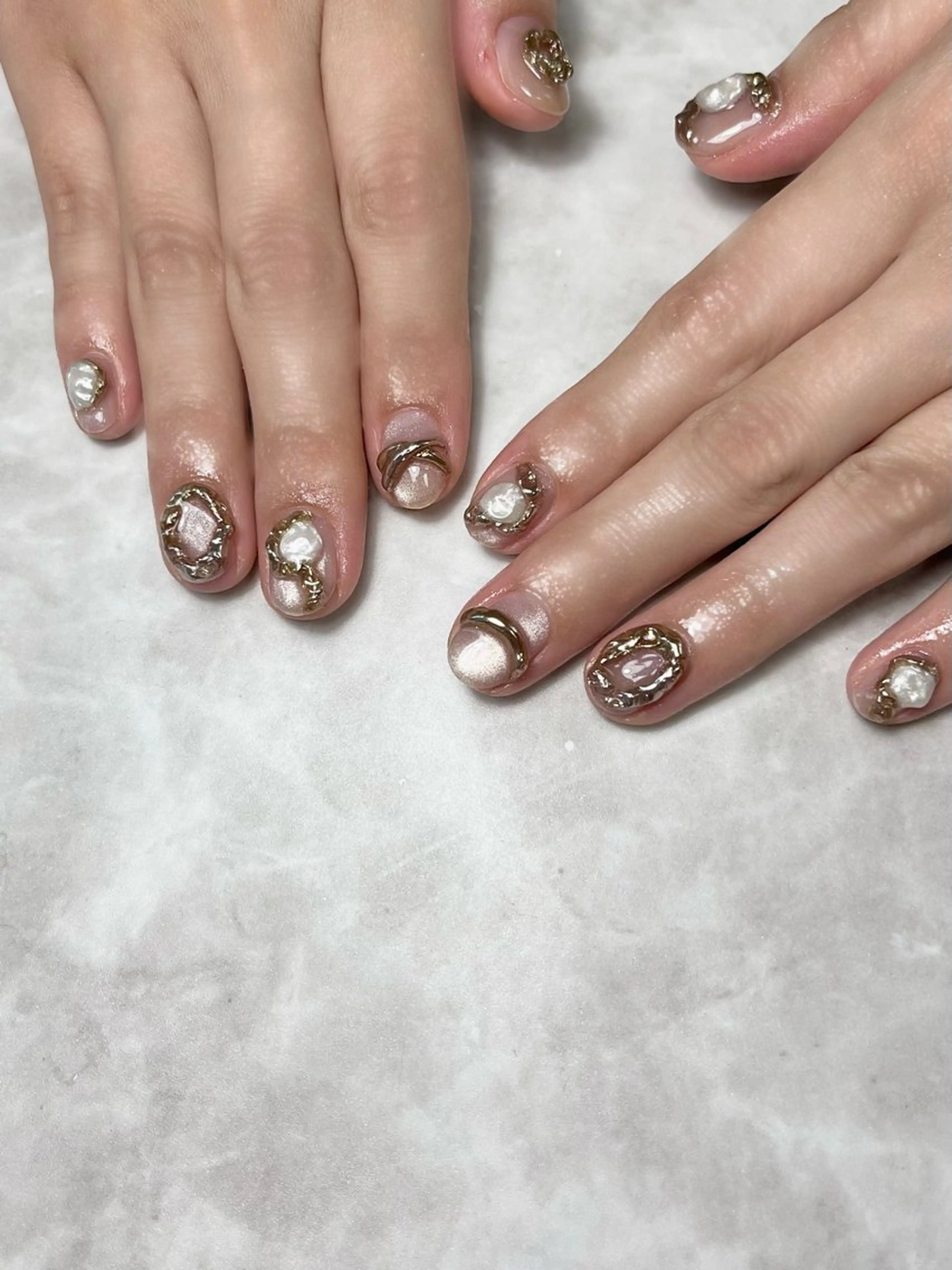 ネイル ジェルネイル ミラーネイル ニュアンスネイル Nailsalon E's cafeのネイルデザイン