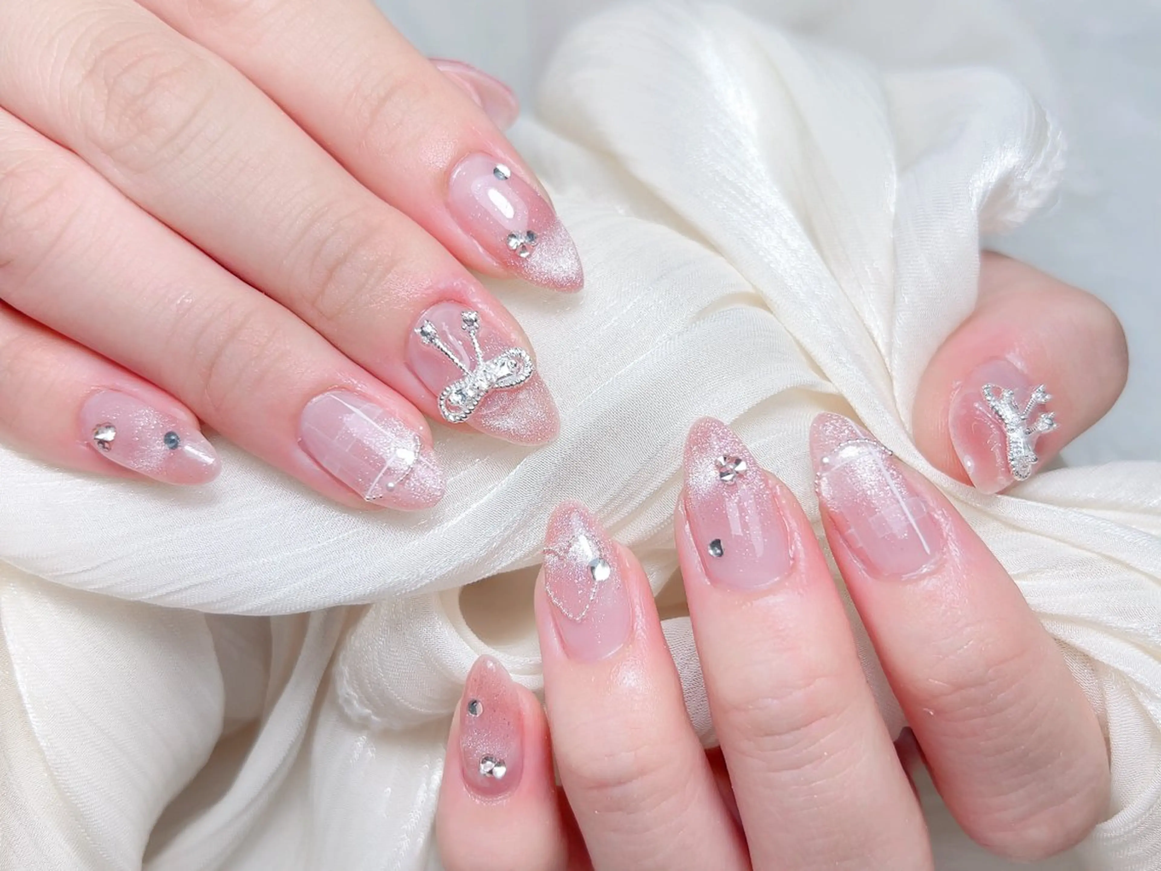 ネイル ハンドネイル M🌷nail 長さだし専門店のネイルデザイン