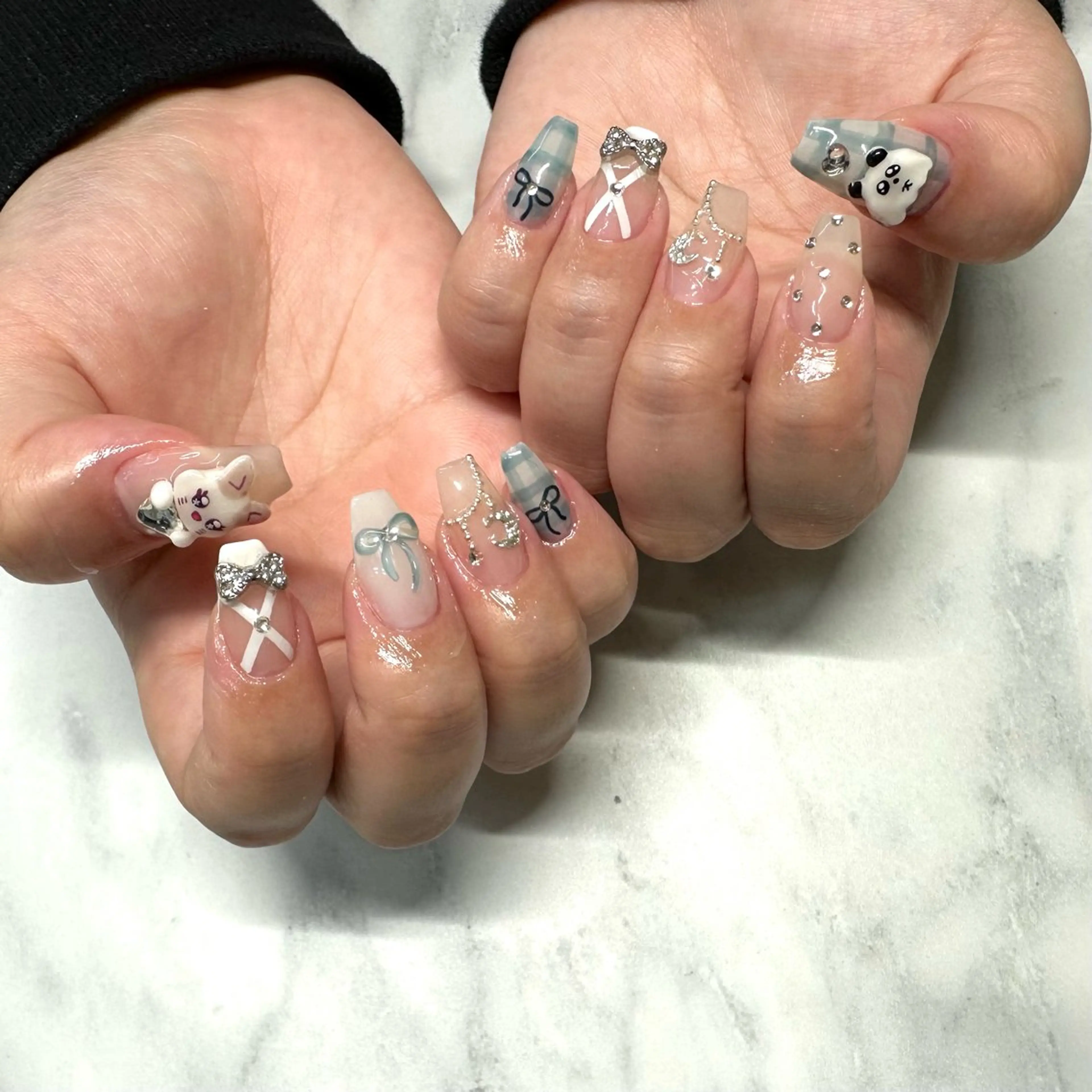 ネイル ハンドネイル Bianca浦和🎀 渋谷のネイルデザイン
