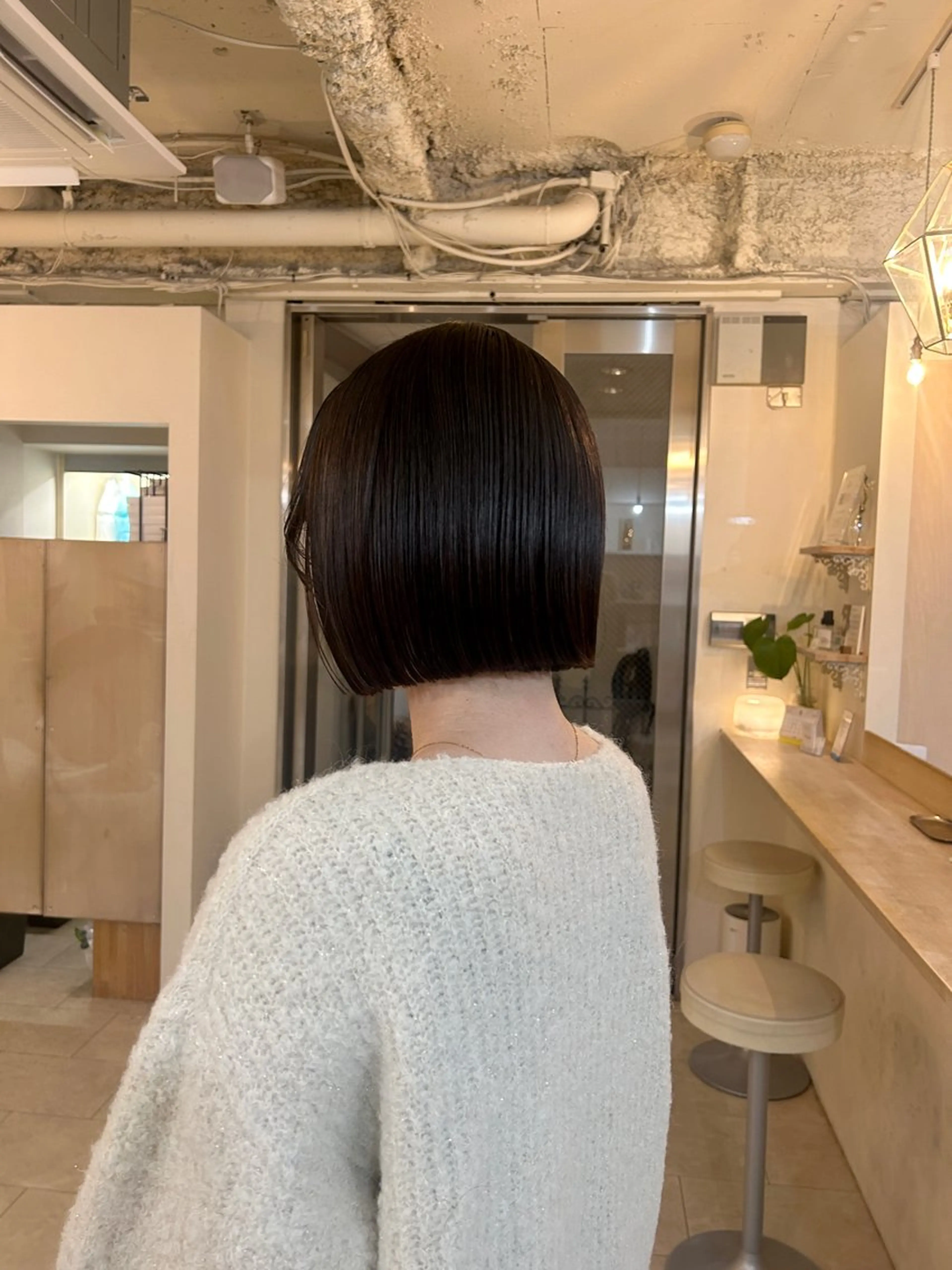 ショート カット Maho/ボブ/ レイヤー/ハイトーンのヘアスタイル