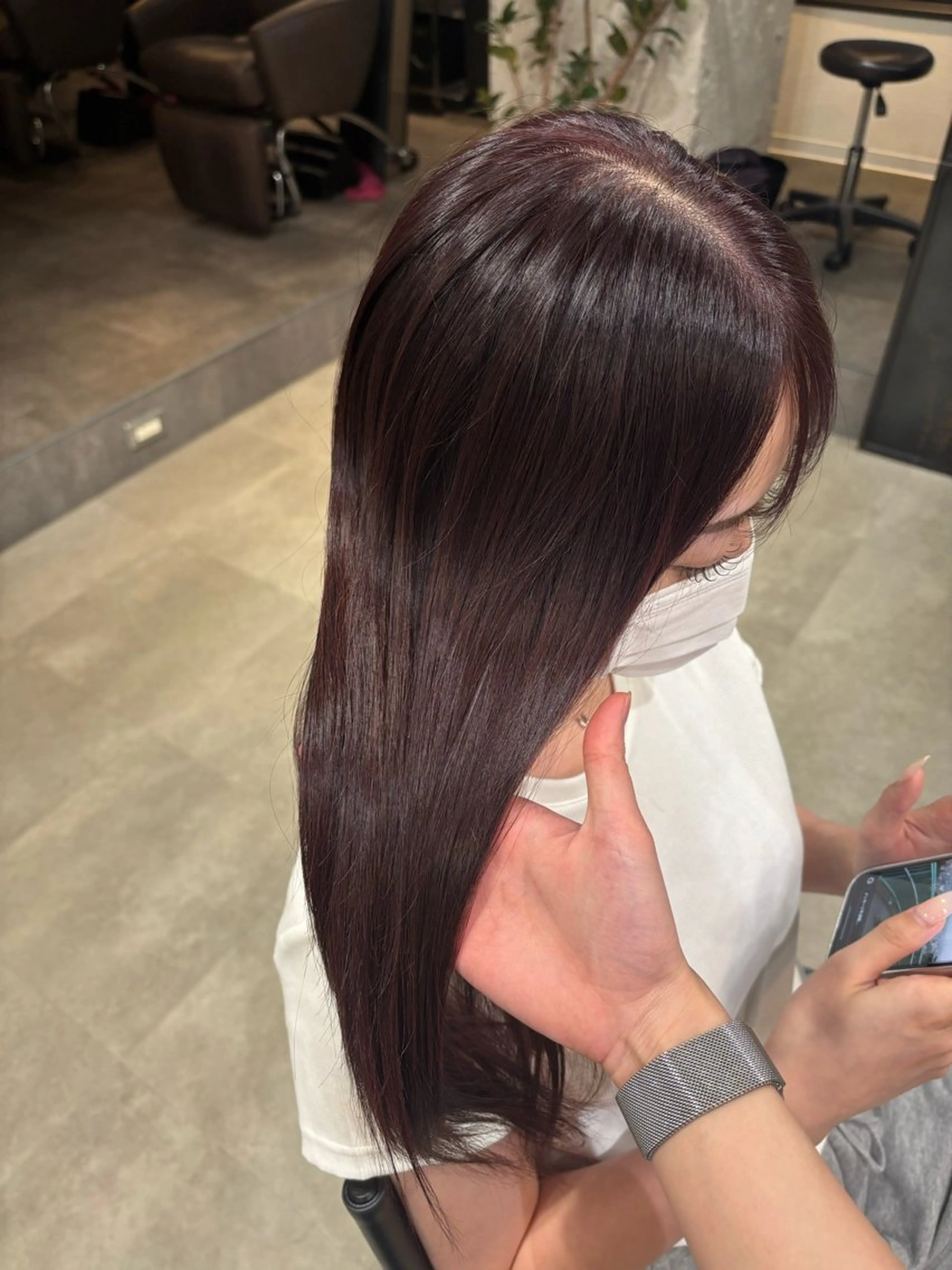 ロング カラー ブリーチ ブリーチなしカラー レッドカラー ヘアカラー トリートメント アサノ ハルカのヘアスタイル