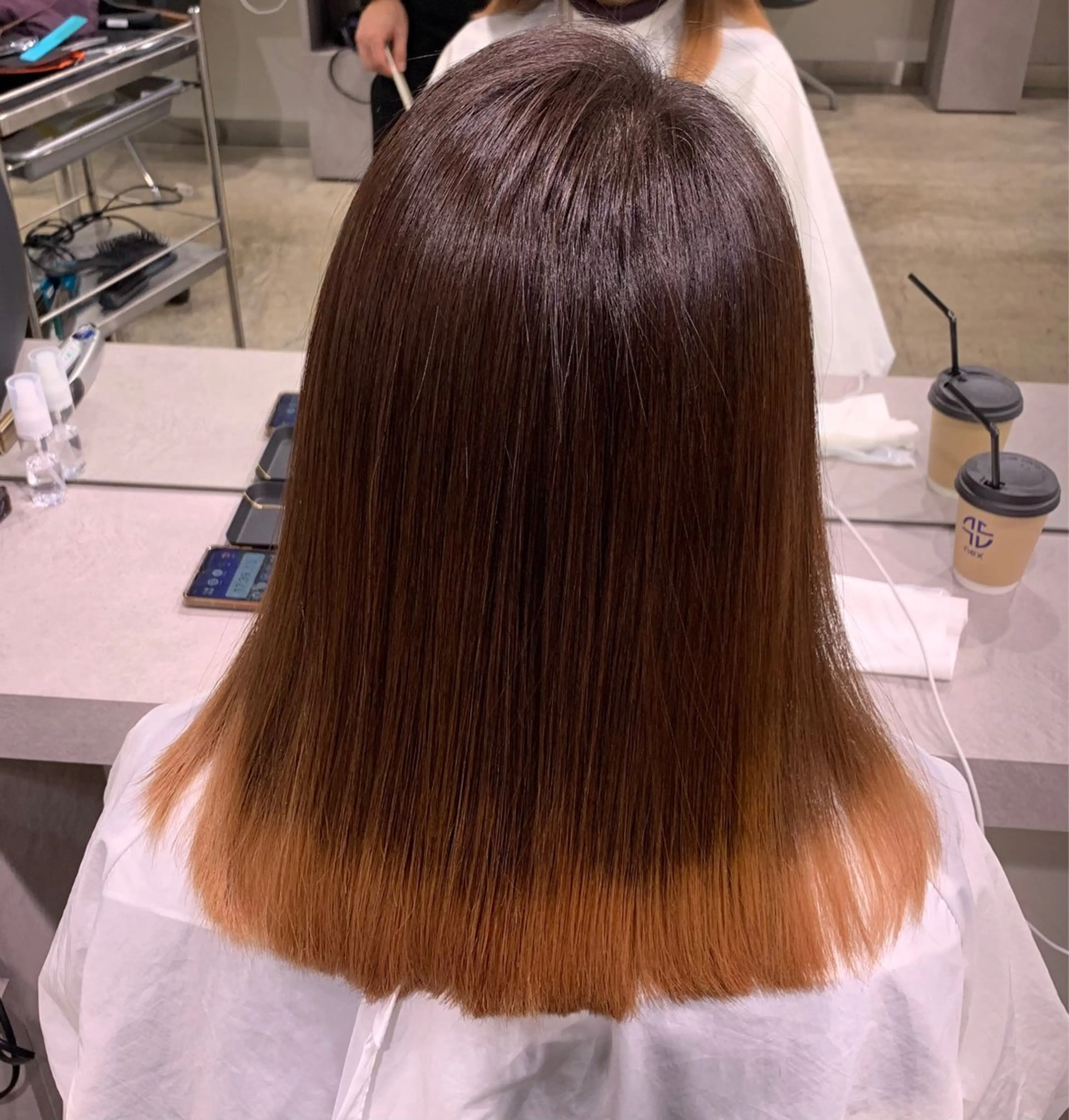 ミディアム パーマ 縮毛矯正 韓国風レイヤー特化 いくたのヘアスタイル