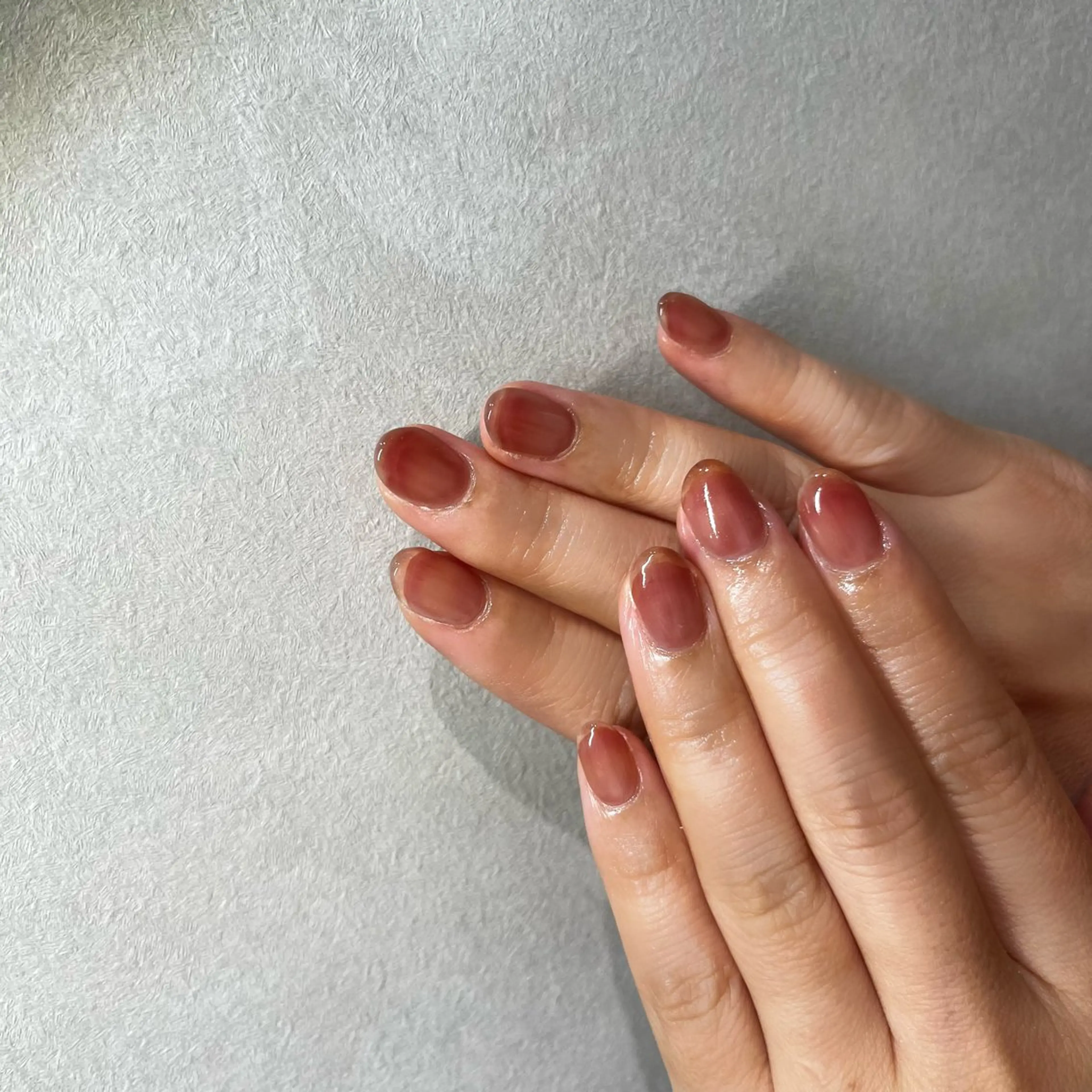 ネイル ニュアンスネイル ワンカラーネイル シンプルネイル ハンドネイル nail&care salon soa所属・soa/美容液ケアで 自爪を育てるネイルのネイルデザイン