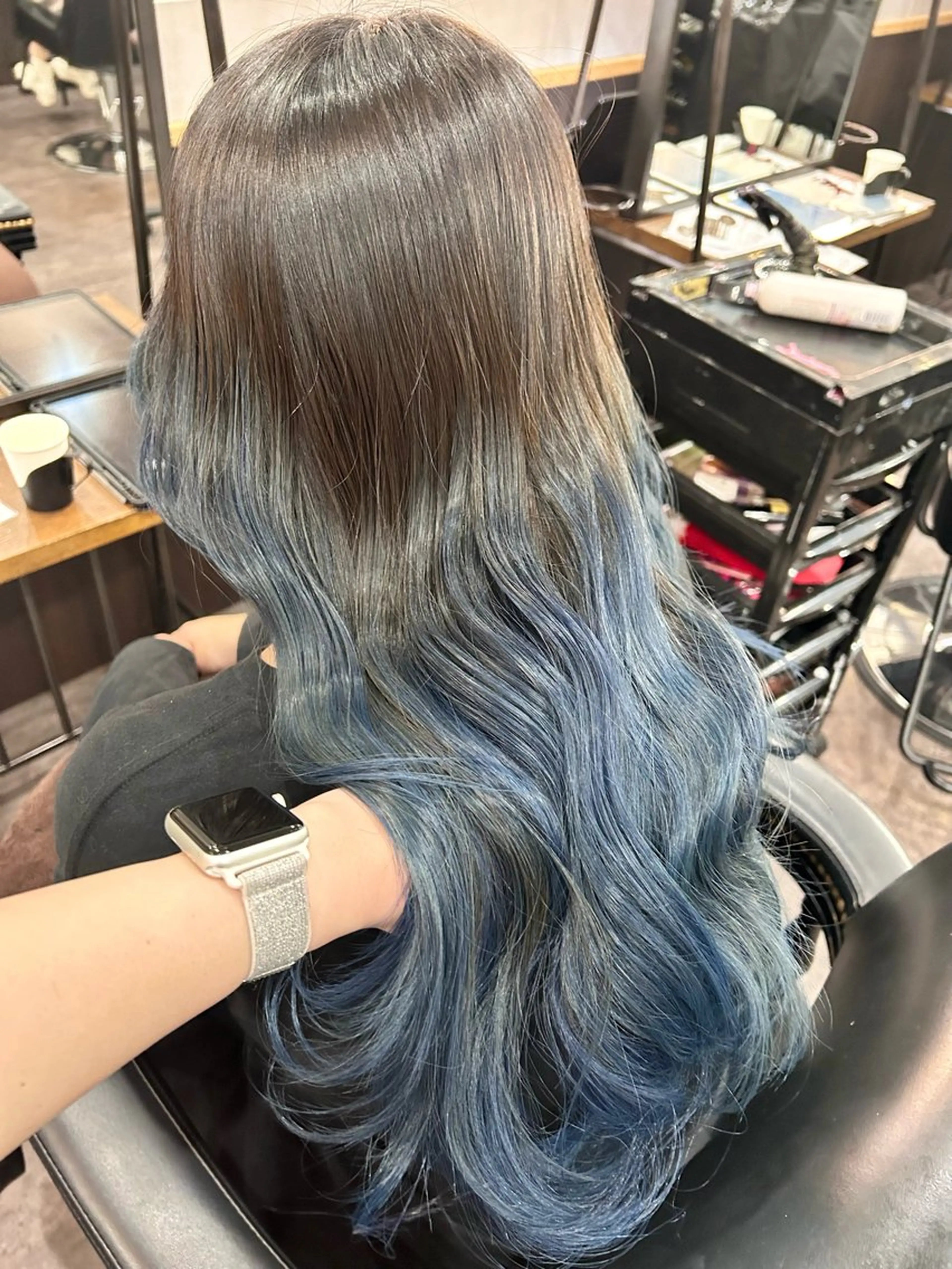 ロング カラー ヘアカラー 🦄🩵YUNA 🩵🦄のヘアスタイル