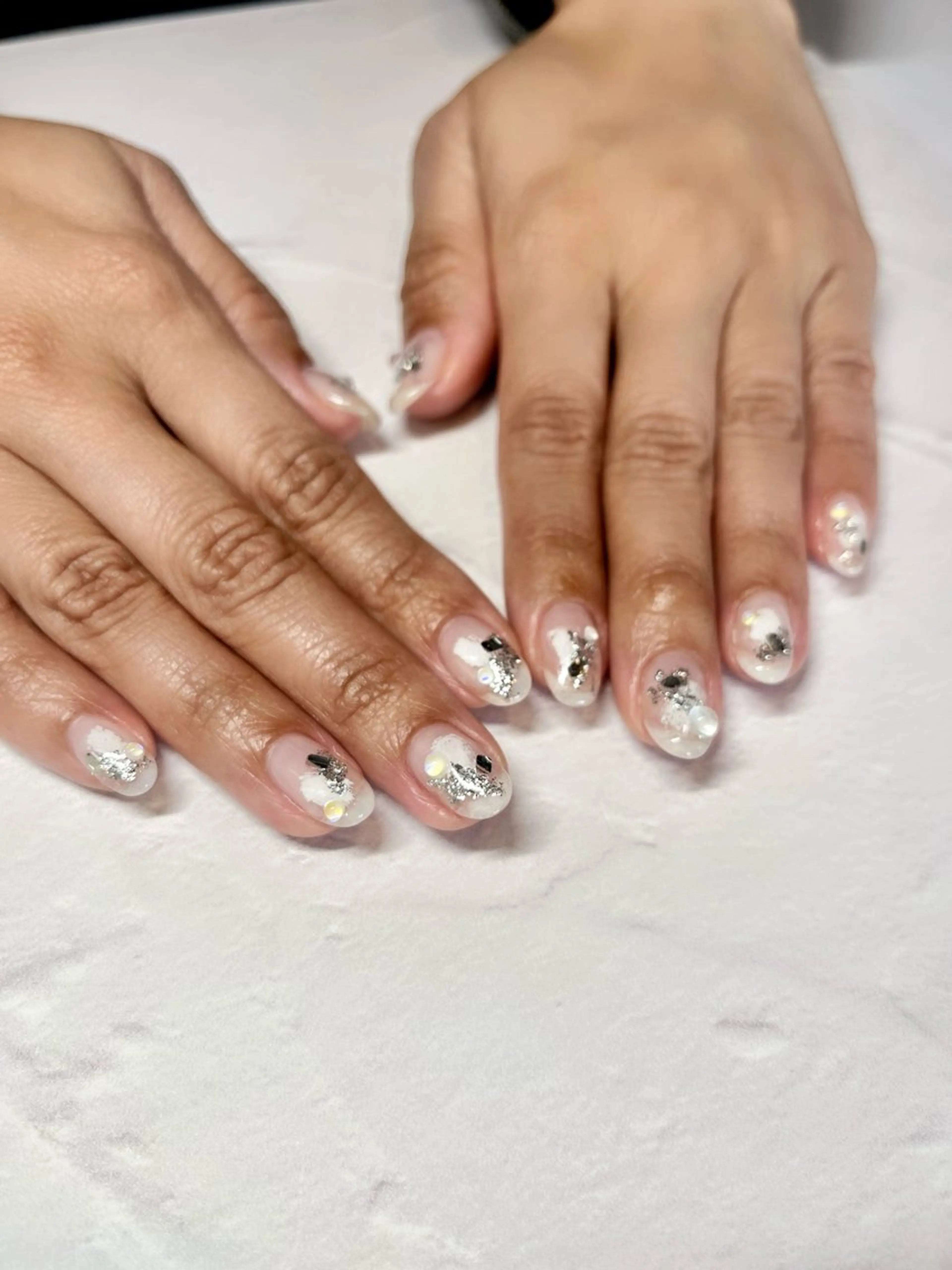 ネイル ハンドネイル li___nail 31のネイルデザイン