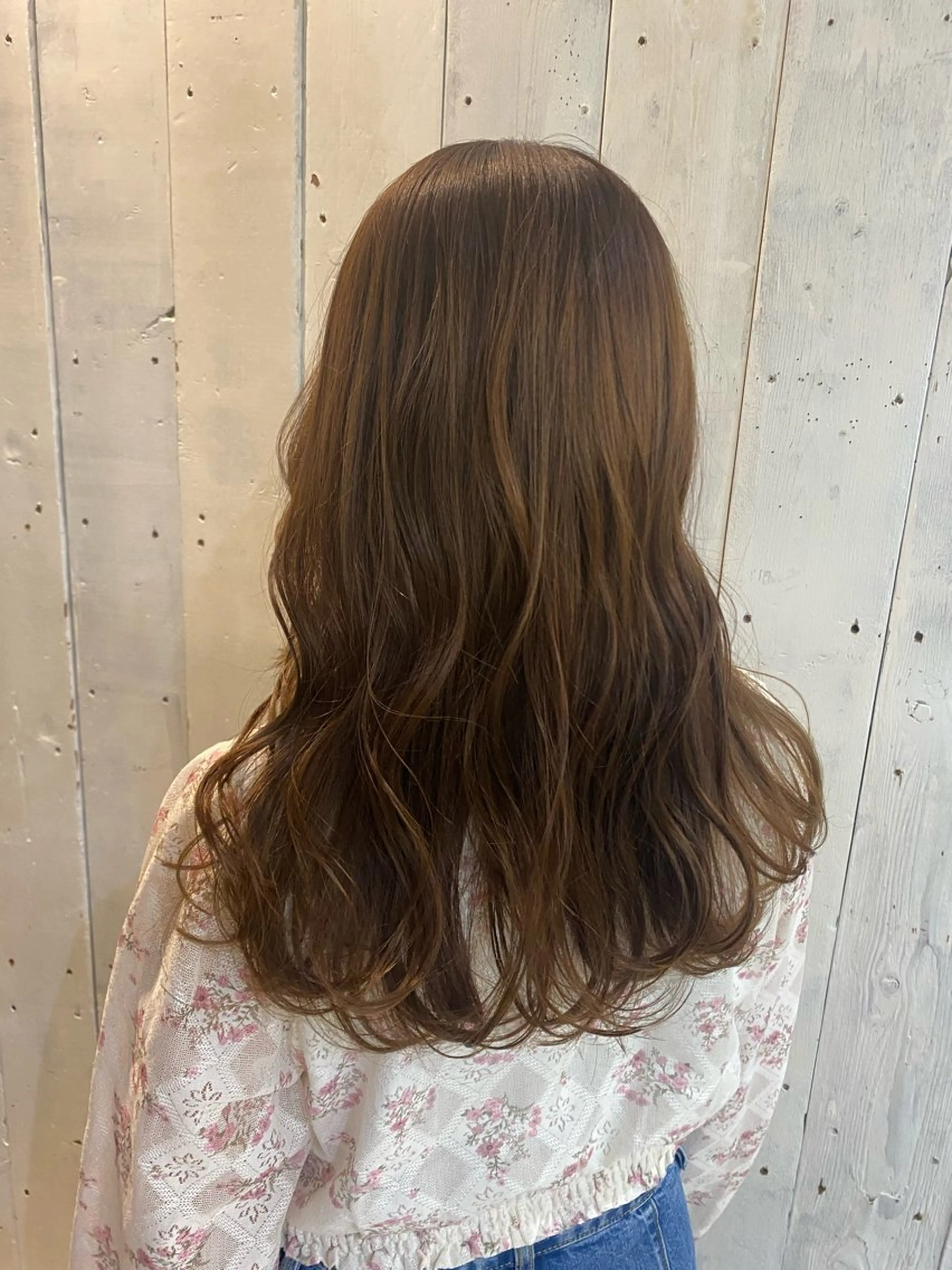 セミロング ヘアカラー hair make  pur所属・ストレート🌹カラー お任せを🌈bucoのヘアスタイル