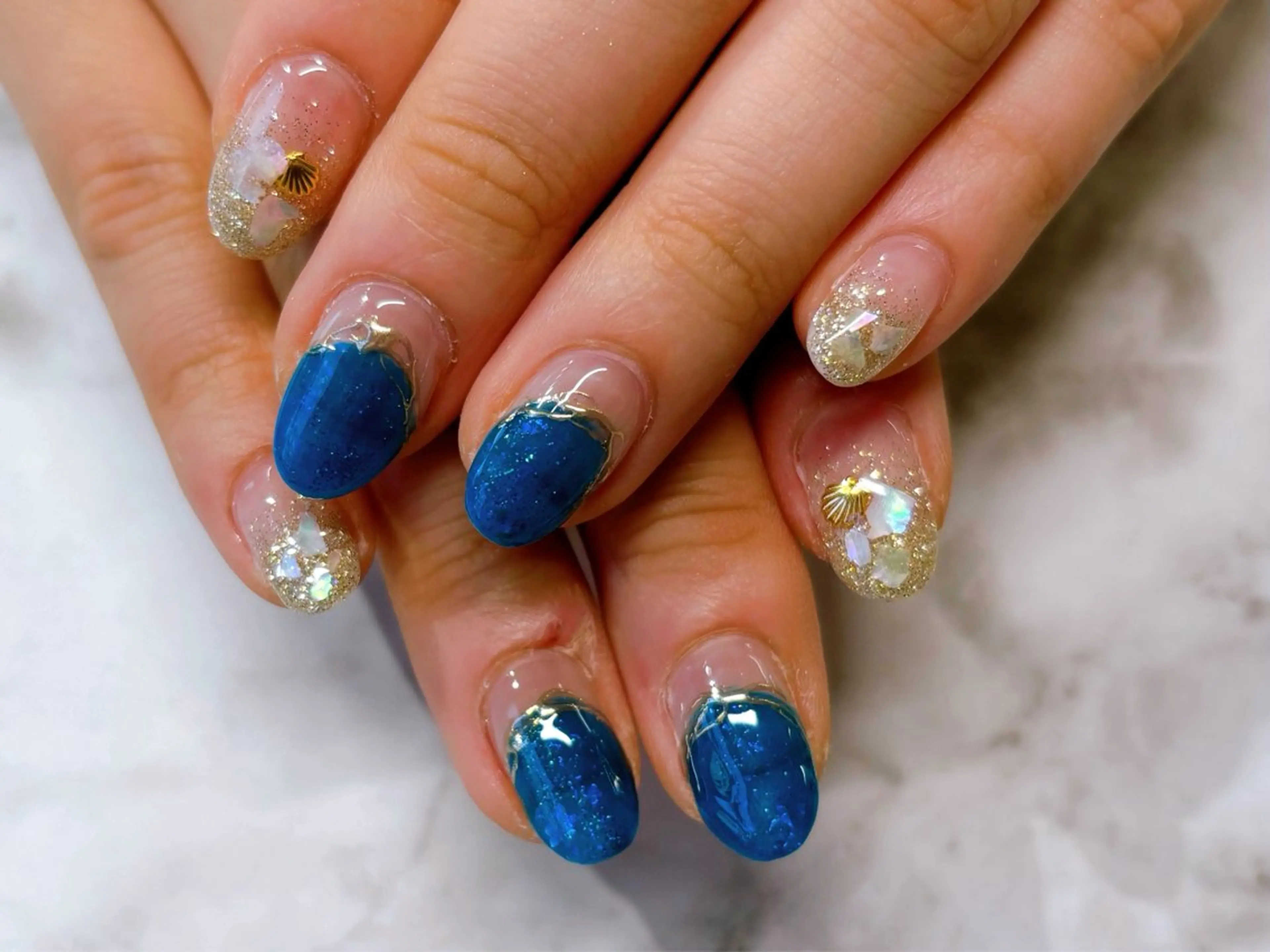 ネイル ブルー クリアネイル キラキラネイル ハンドネイル Lani🌈Nail Konatsuのネイルデザイン
