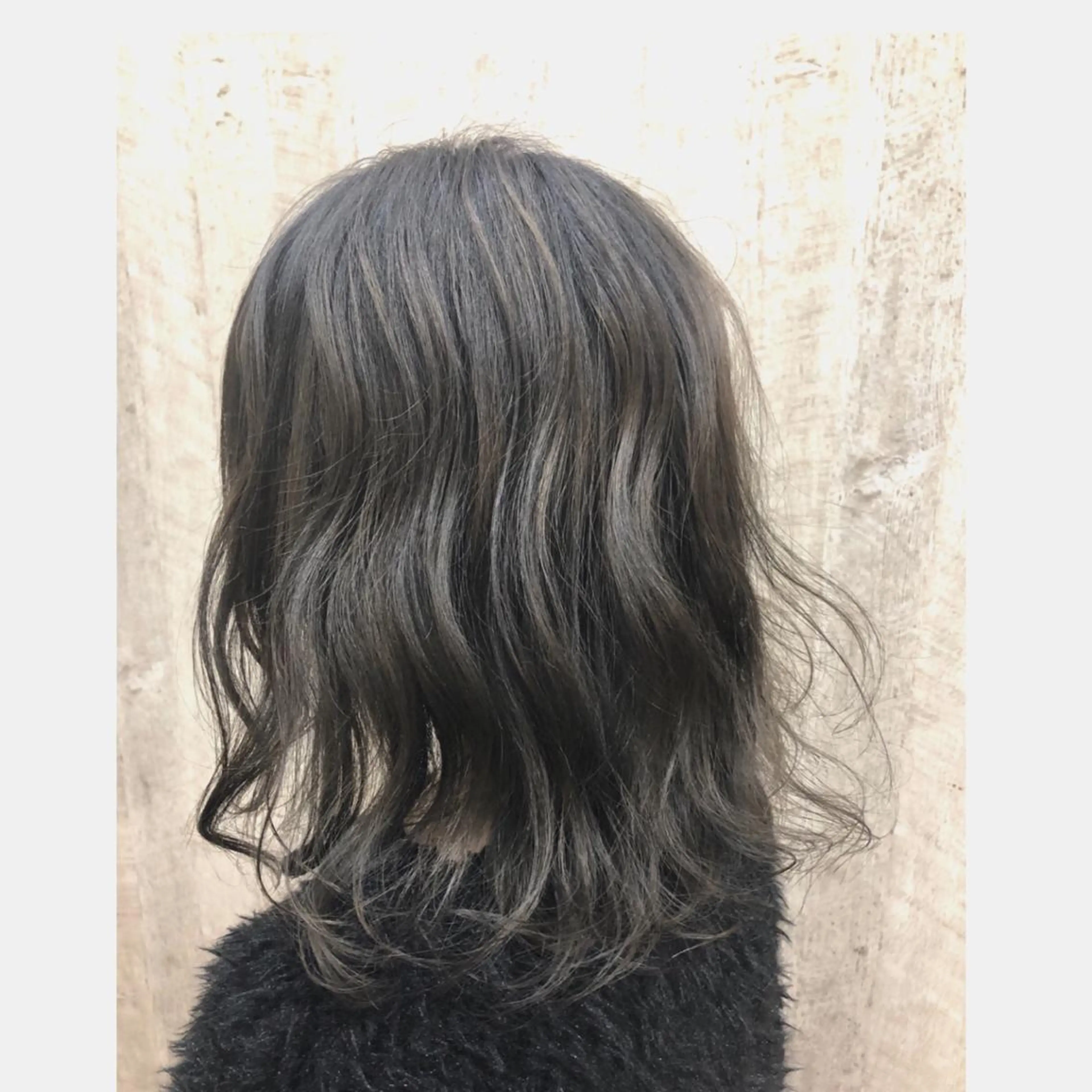 ミディアム カラー グレージュ hair salon Ame(エイム)所属・熊井 達也のヘアスタイル