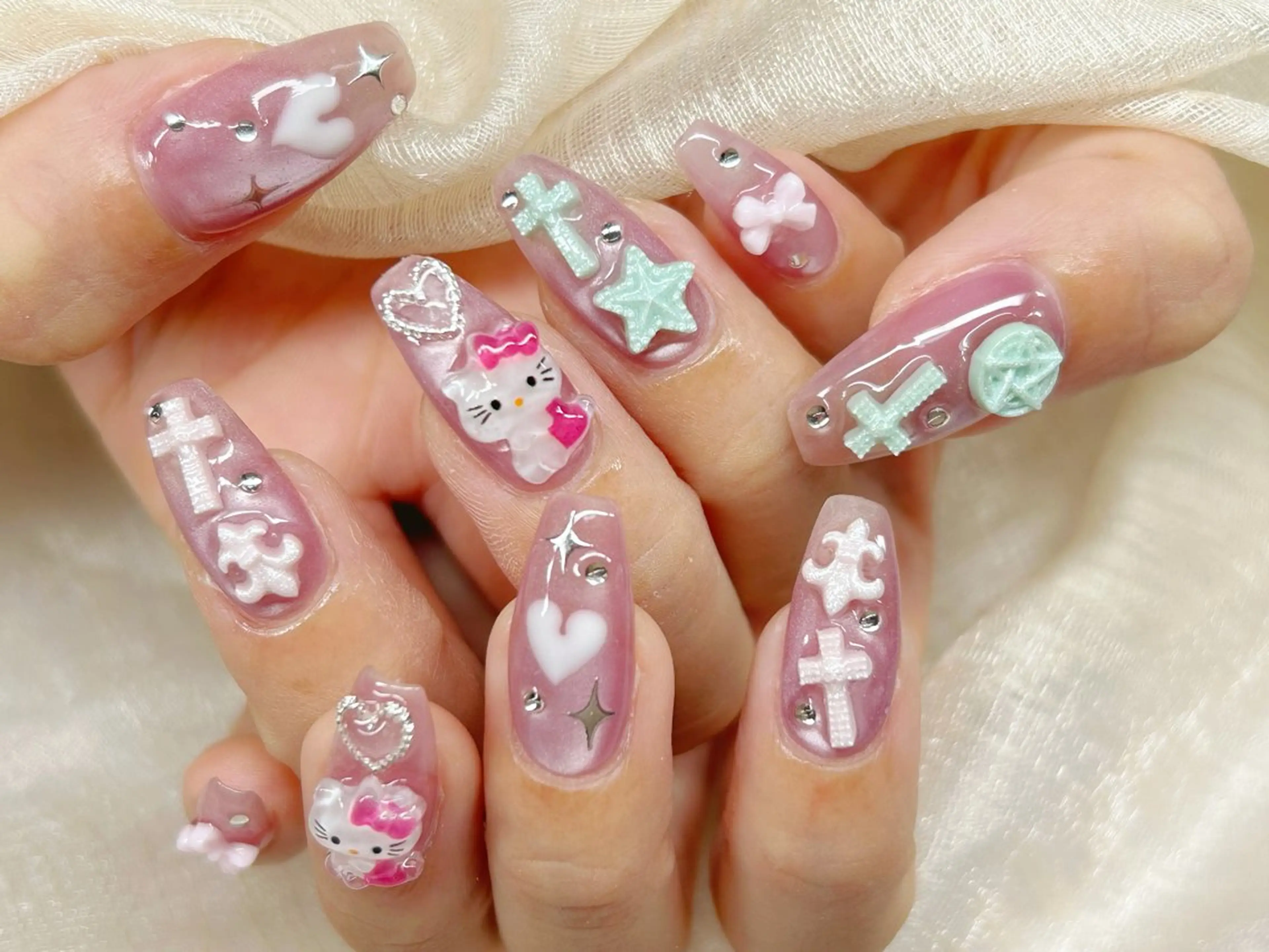 ネイル アートネイル チークネイル 成人式 入学式 長さ出し ハンドネイル Lino Nailのネイルデザイン