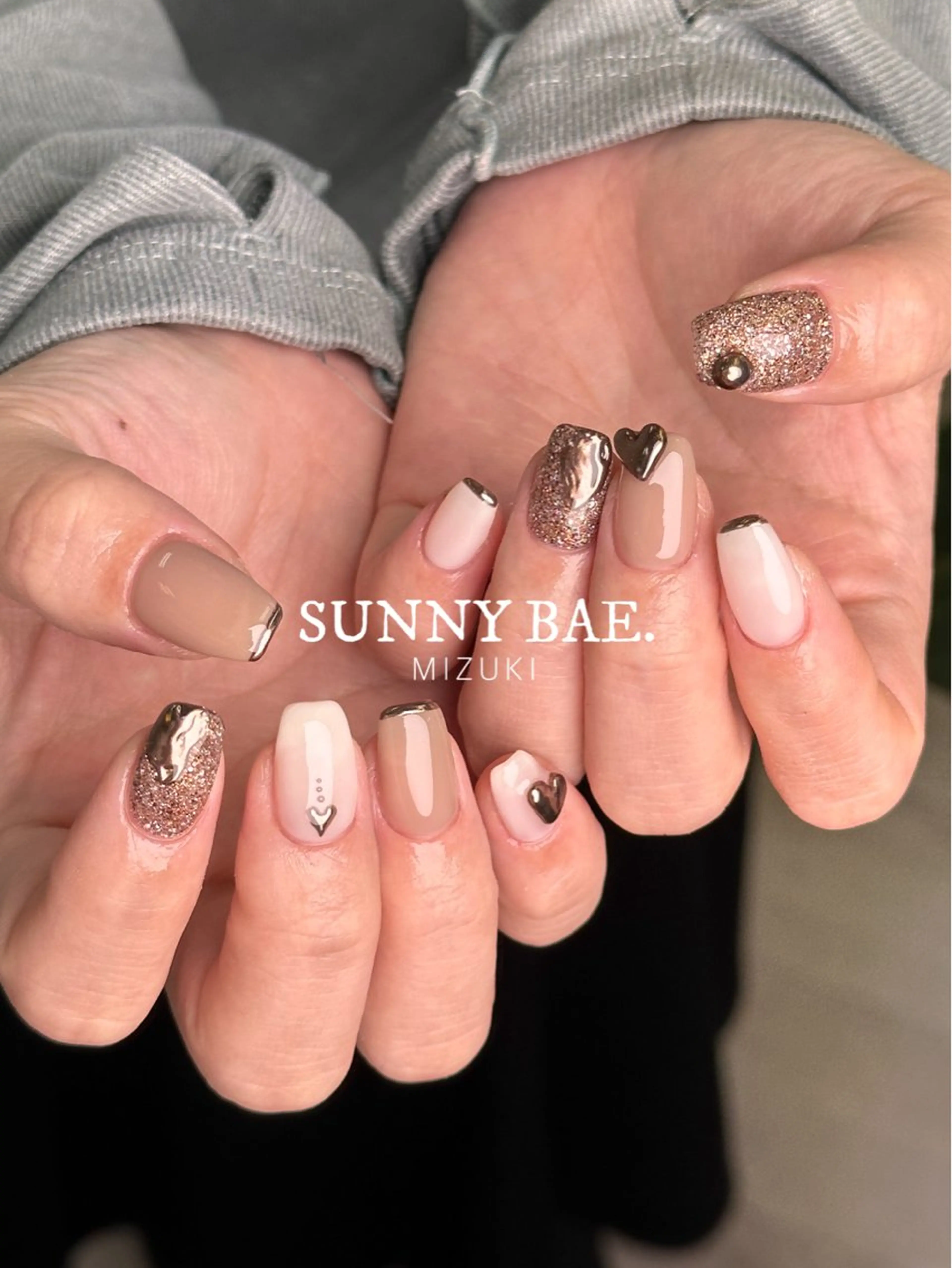 ネイル ハート ラメ(グリッター) ミラーネイル ぷっくりネイル 赤色 ハンドネイル SUNNY BAE. 🌼MIZUKIのネイルデザイン
