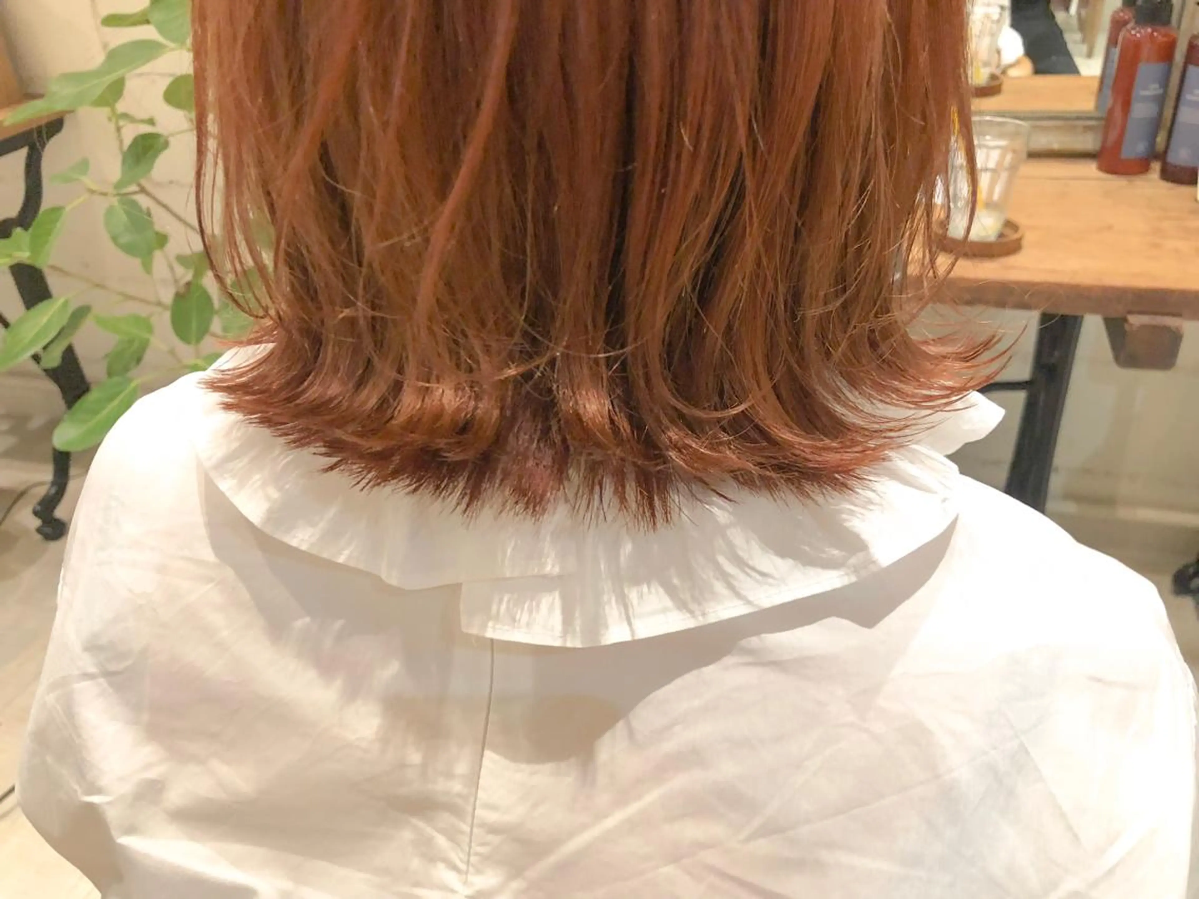 ミディアム カラー オレンジ ヘアカラー ひろせ かなのヘアスタイル