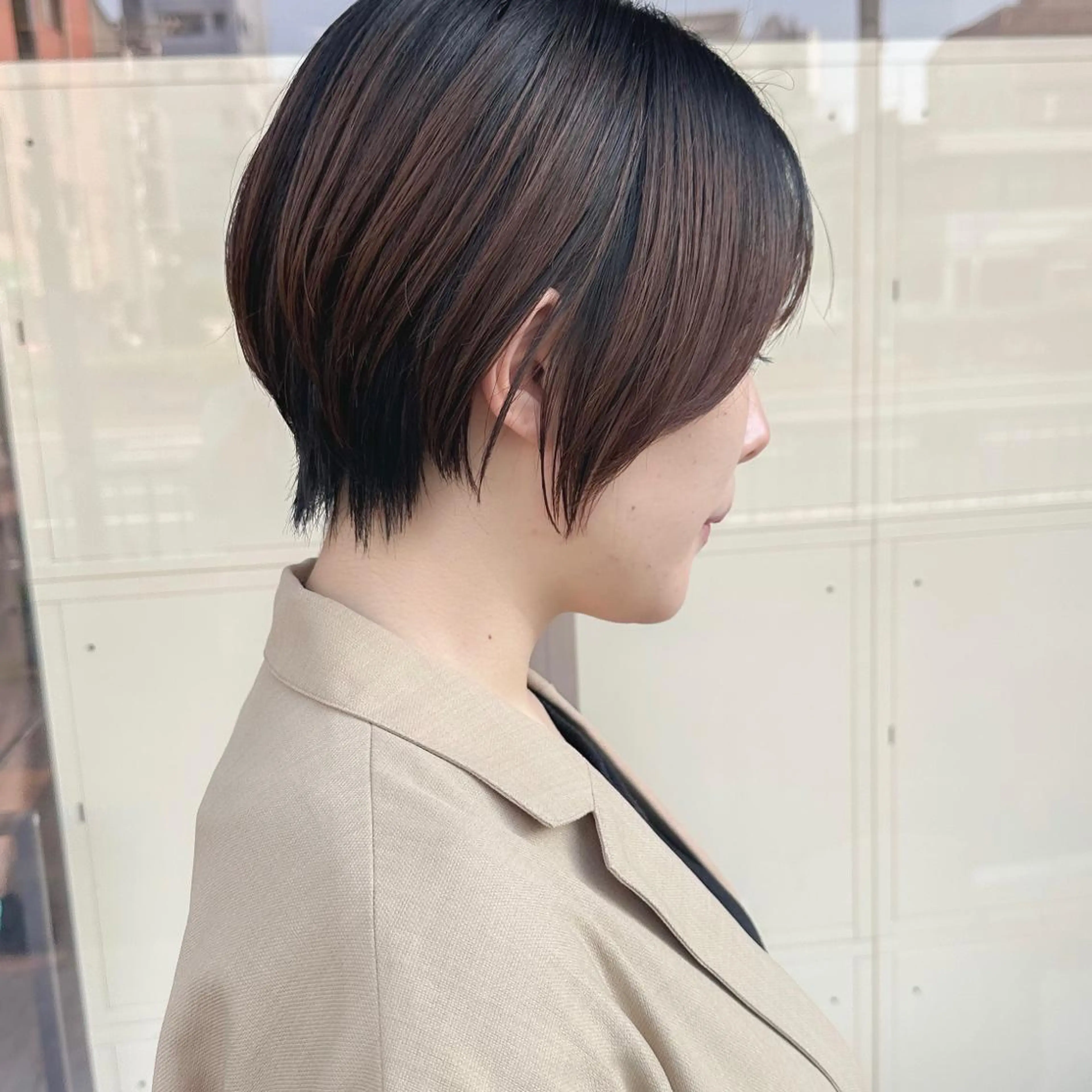 ショート カラー くびれヘア ショートヘア ヘアカラー トリートメント 高橋 みく/ minim 暖色のヘアスタイル