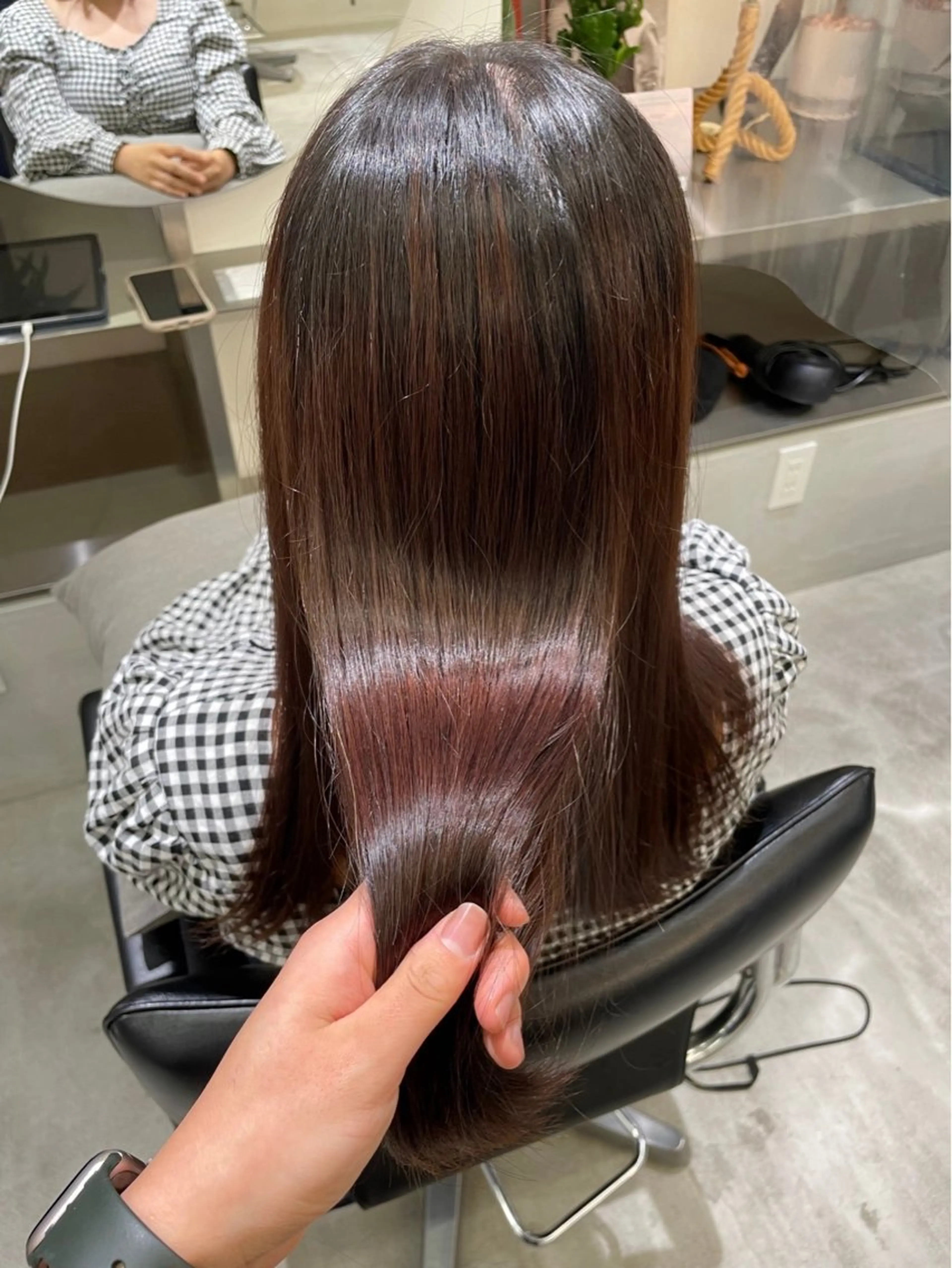 ロング 阪本 安里のヘアスタイル