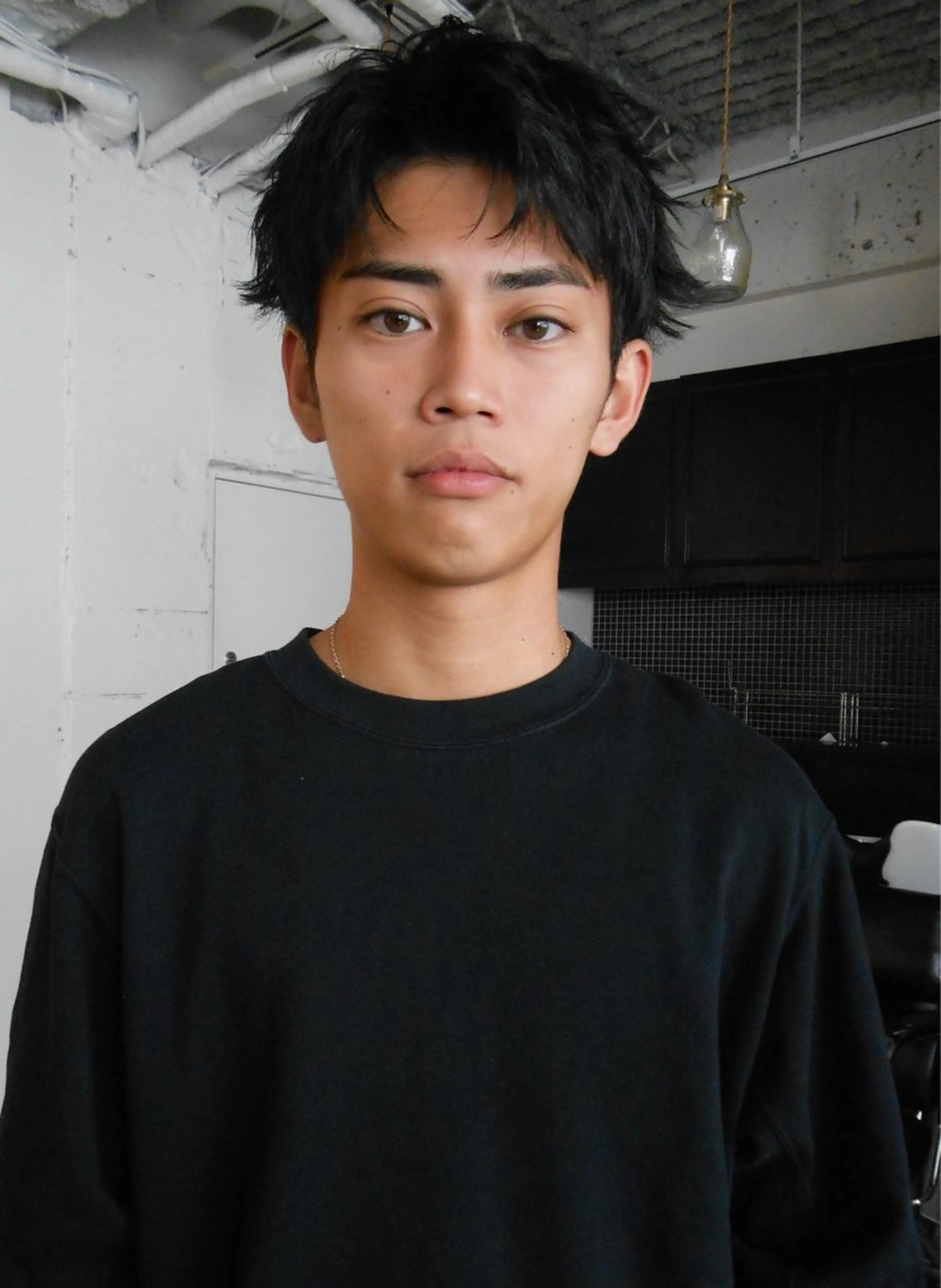 ショート パーマ メンズ カット パーマ グランジヘア 無造作ヘアHYUGAのヘアスタイル